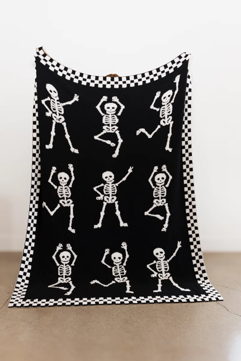 Skelly Blanket | Shop Staykation