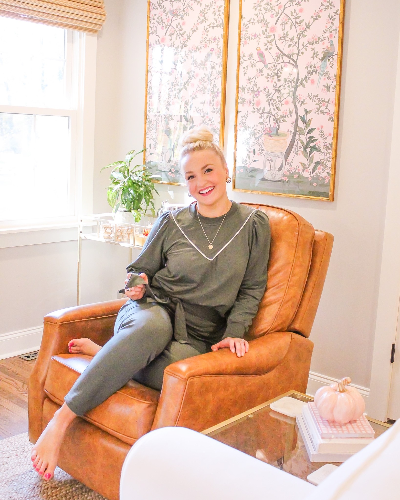 Summersalt loungewear! I’m wearing a medium in both pieces - they’re true to size!