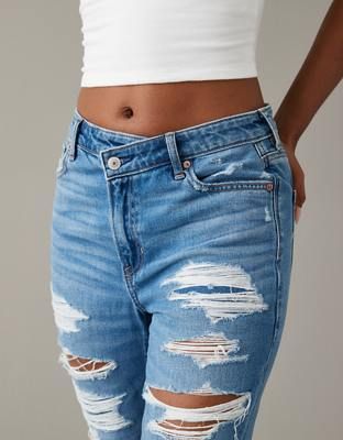 AE Strigid Patched Mom Jean | American Eagle Outfitters (US & CA)