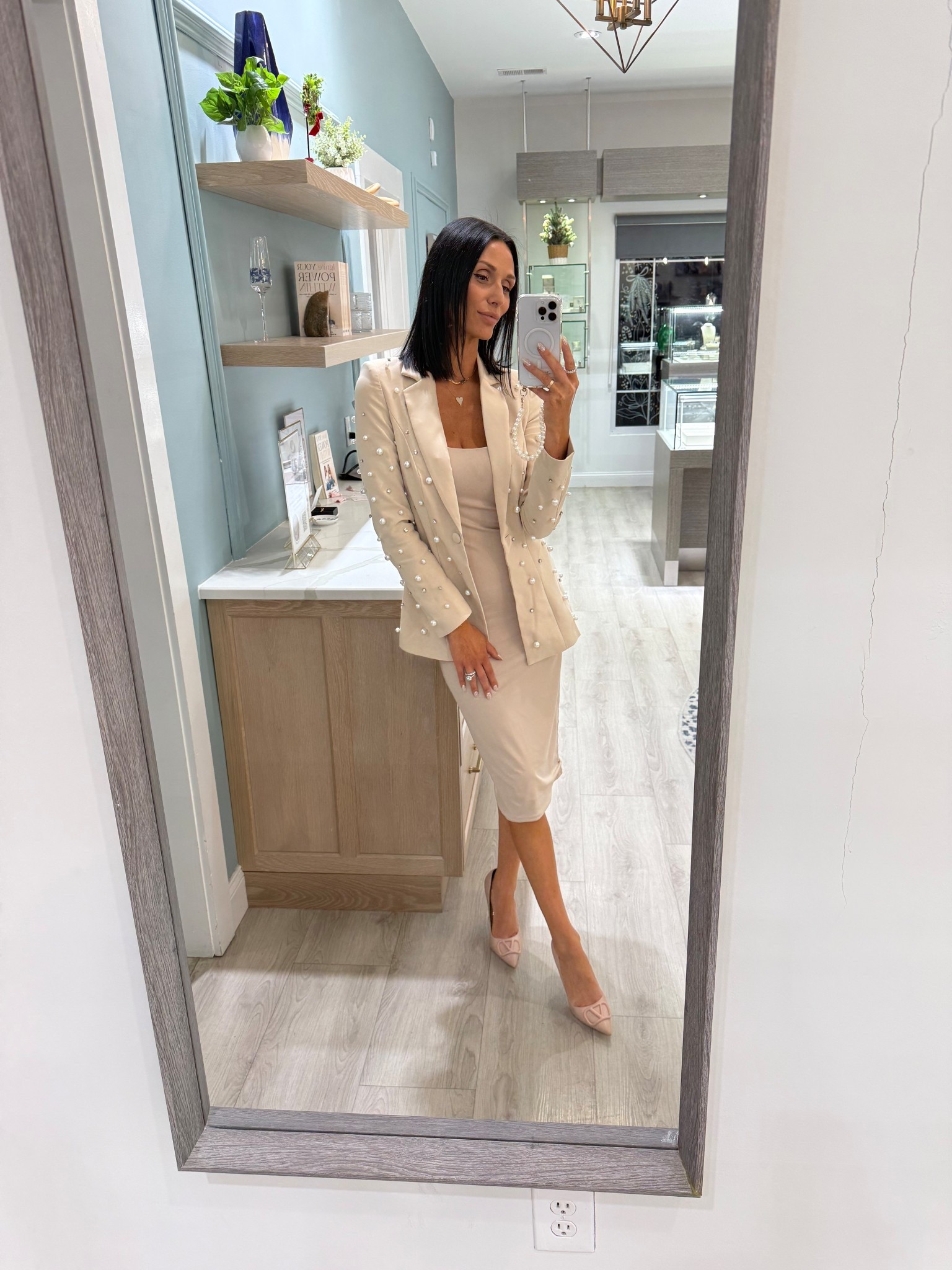 Neutrals 

#LTKFindsUnder100 #LTKootd #LTKdayinmylife