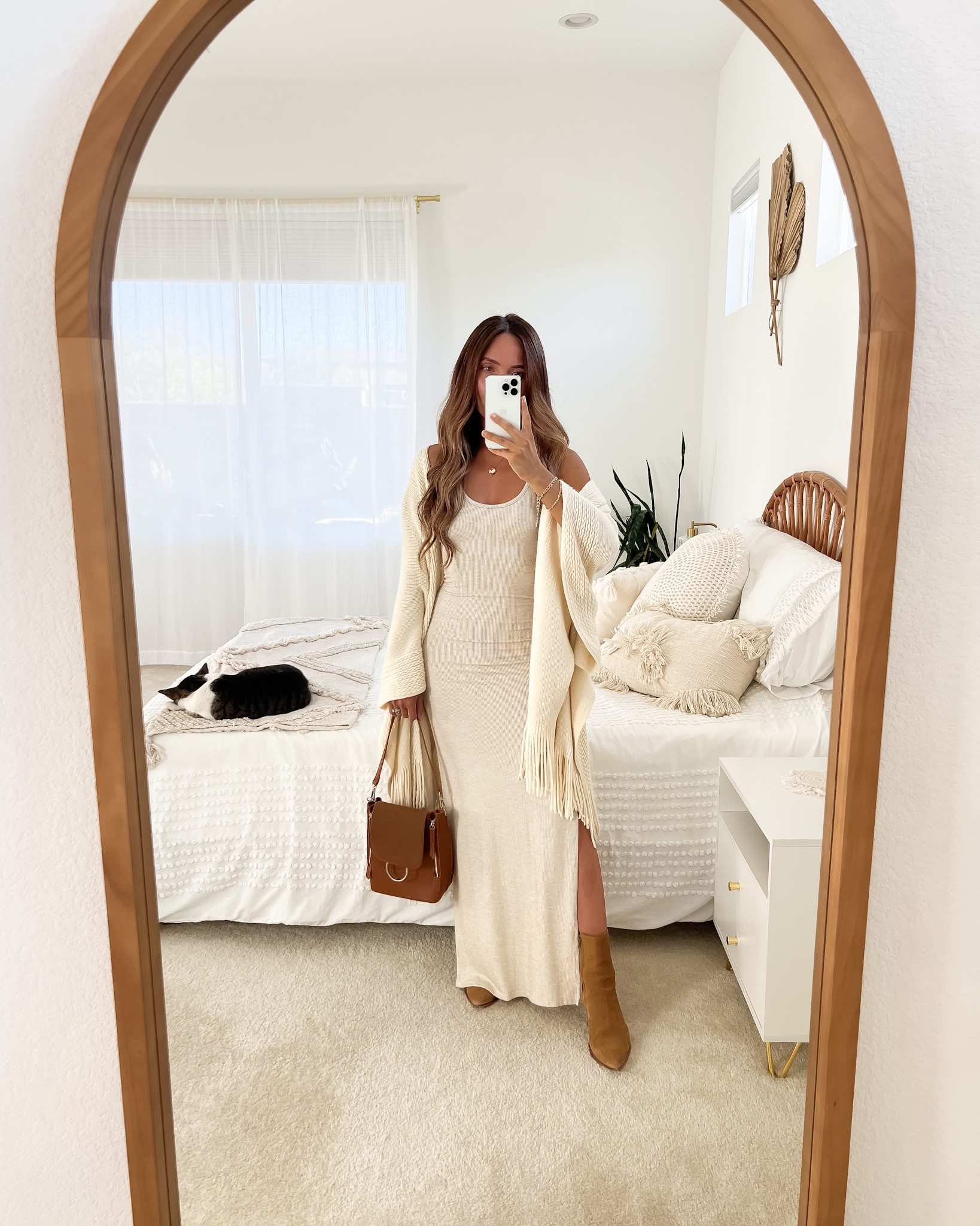 Chic neutral fall outfit to transition from summer

// fall fashion, fall outfit, fall outfits, fall trends, fall transition outfit, fall transitional outfit, dressy outfit, warm weather fall outfit, maxi dress, cardigan, fringe cardigan, sweater cardigan, fall outerwear, fall dress, ankle boots, fall boots, handbag, apple picking outfit, pumpkin patch outfit, Thanksgiving outfit, brunch outfit, date night outfit, Lulus, Matisse, Revolve, neutral outfit, neutral fashion, neutral style (9.20)

#liketkit #LTKshoecrush #LTKitbag #LTKstyletip #LTKfindsunder50 #LTKfindsunder100 #LTKtravel #LTKsalealert

#LTKSeasonal #LTKU