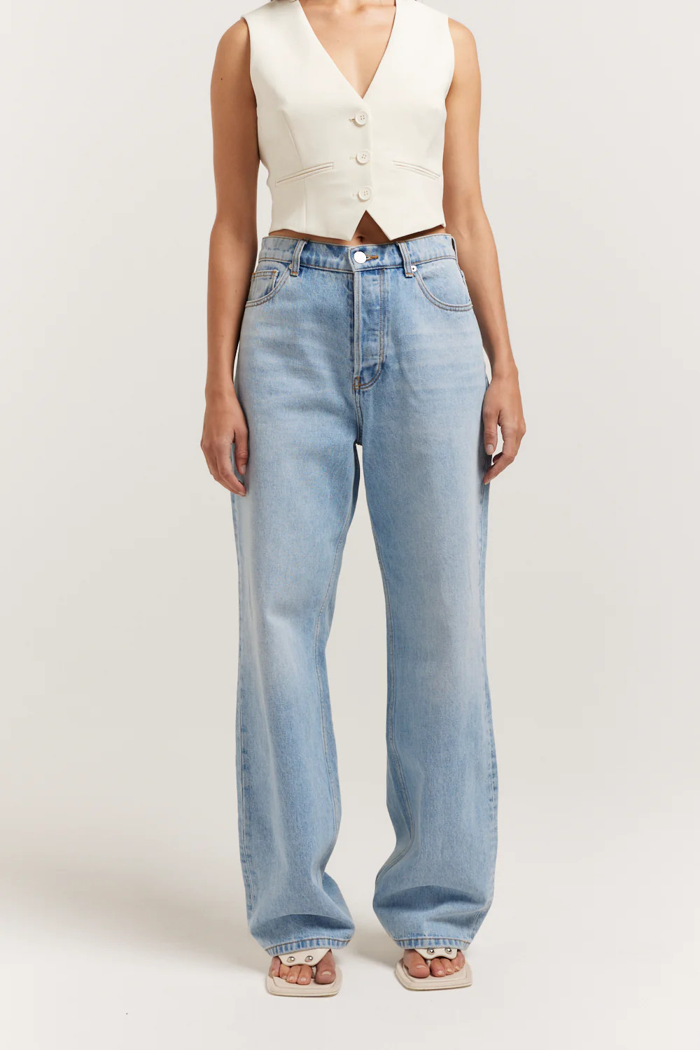 Valentina Jean | Henne