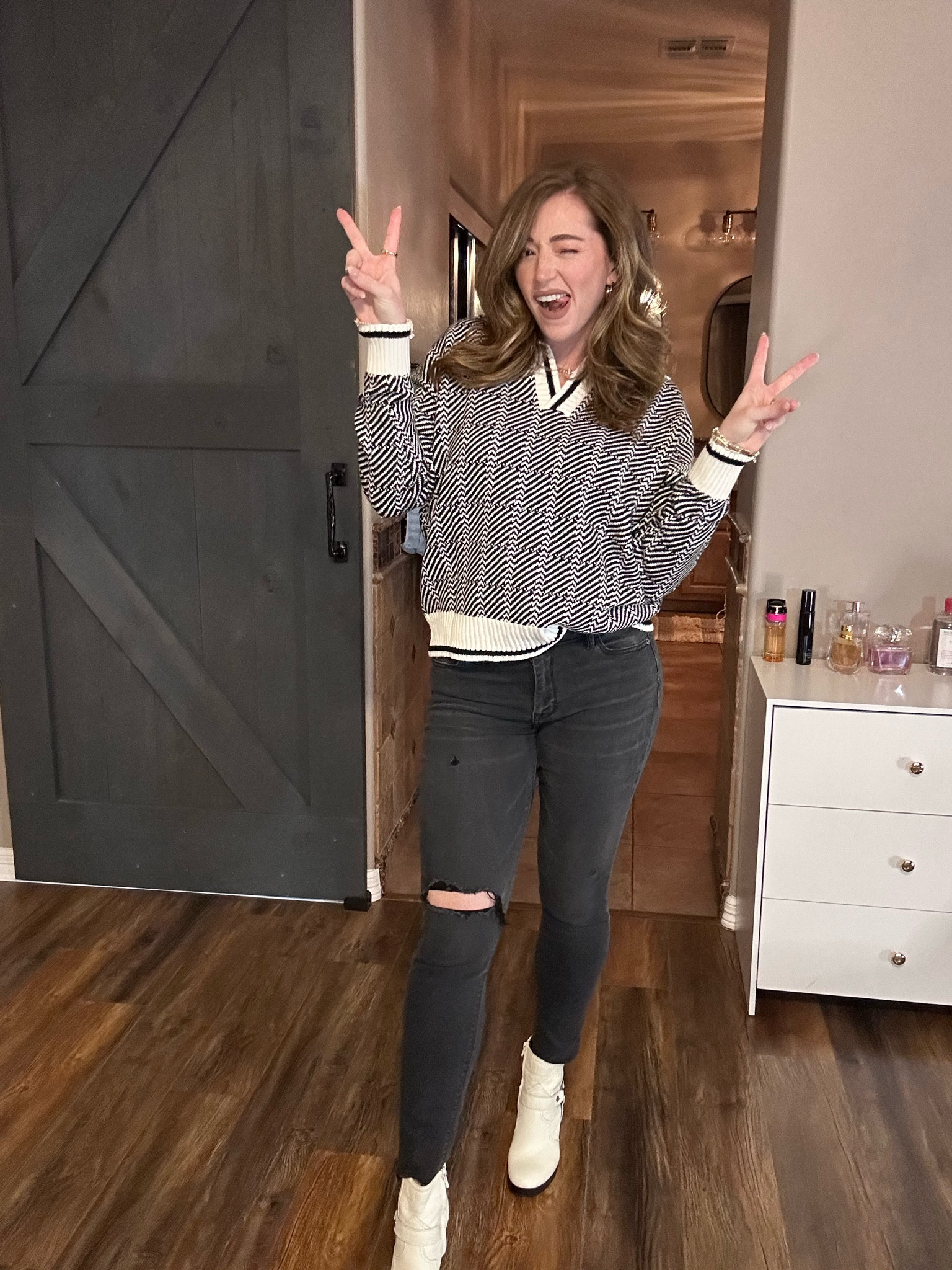 Loving this cute sweater from Amazon! 

#LTKStyleTip #LTKWorkwear #LTKSaleAlert