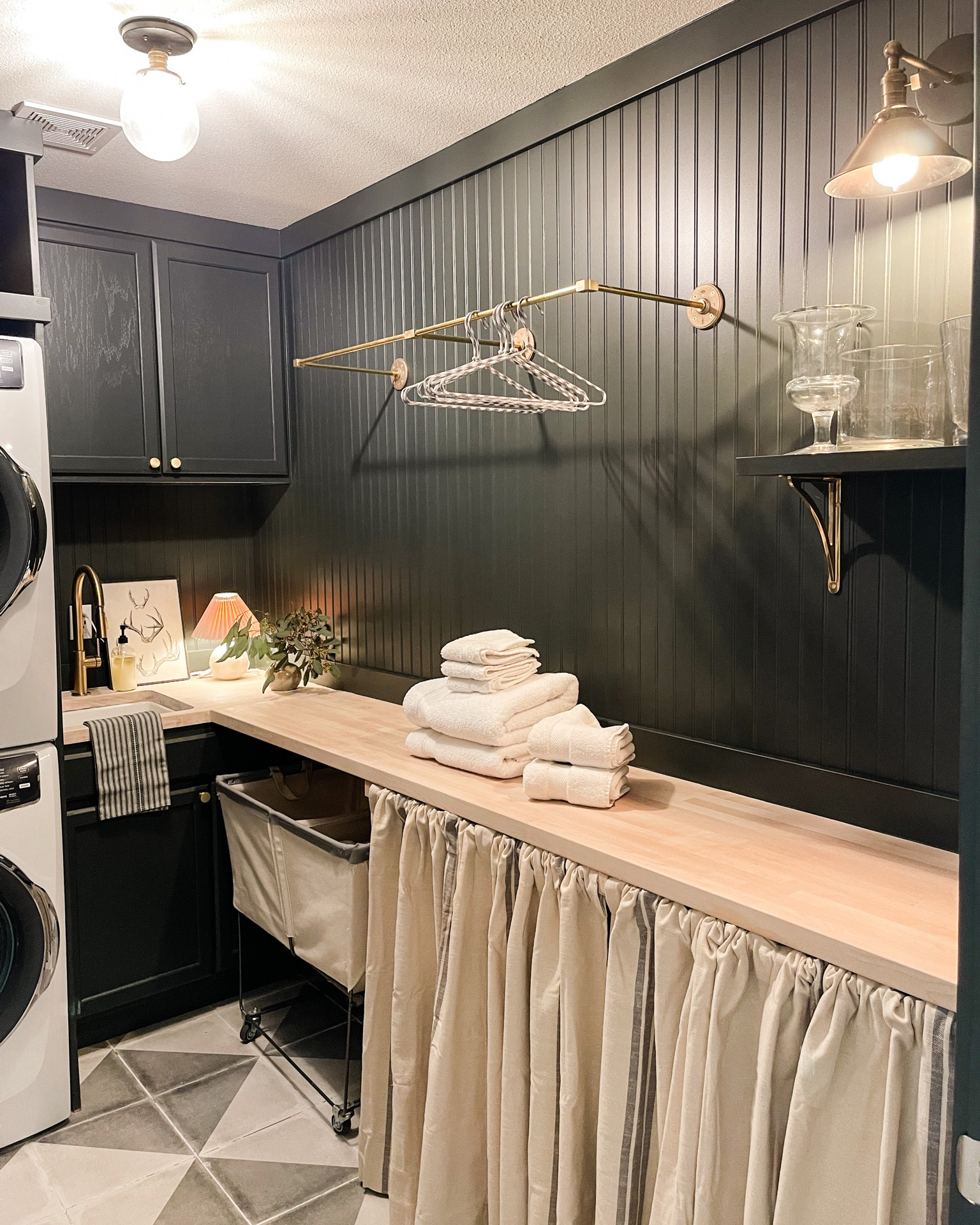 Our laundry room makeover for the Fall 2022 #oneroomchallenge! 

#LTKhome