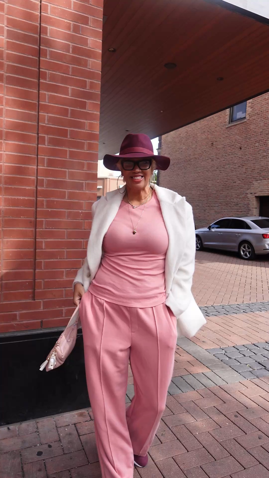 Comfy yet chic for airport days ✈️💖 This relaxed pink lounge set is perfect for staying stylish while on the go. Paired with sneakers for comfort and a cozy jacket to keep warm on the flight—this is my go-to travel look! Shop this full outfit on my LTK! #AirportStyle #TravelOutfit #ChicAndComfy #LTKFinds #TravelInStyle

#LTKStyleTip #LTKFindsUnder50 #LTKTravel