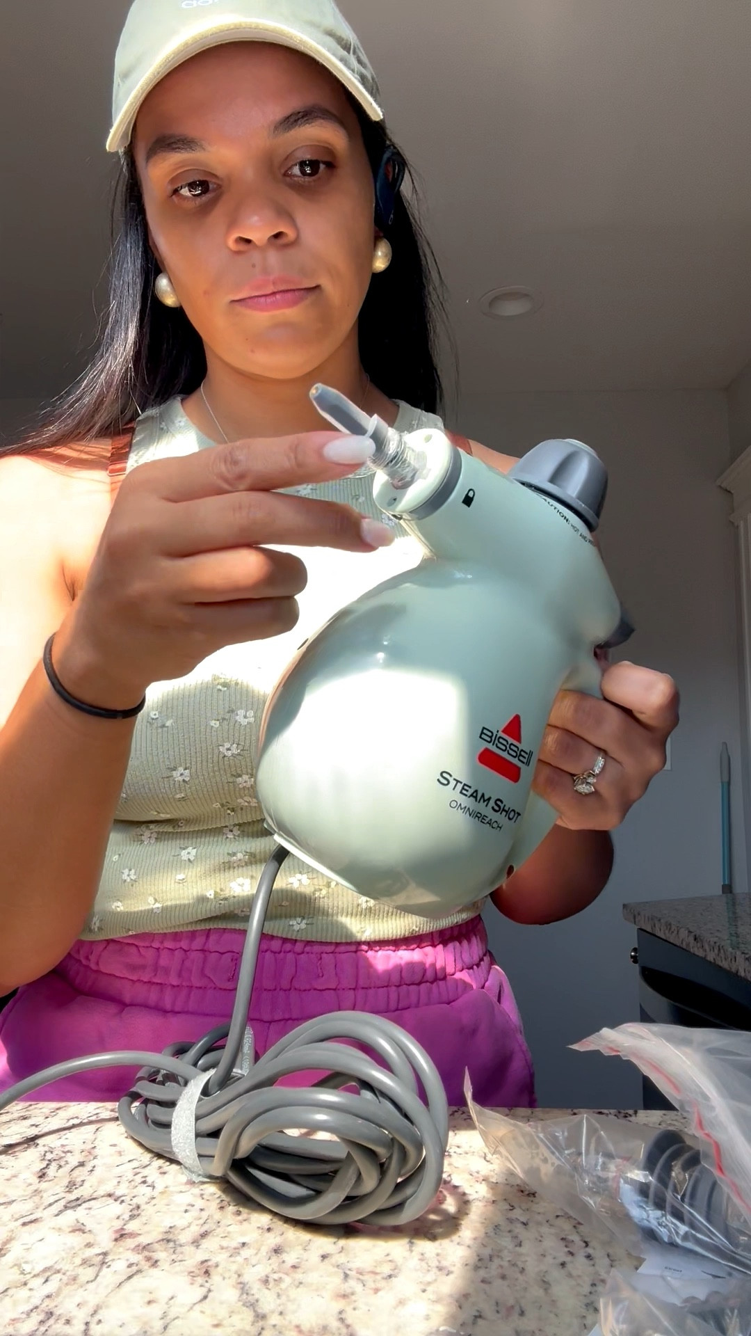 Steam cleaning. Windows, toilet bathtub, tiles. 

#window #homecleaning #home #rentals #amazonfinds #amazonhome