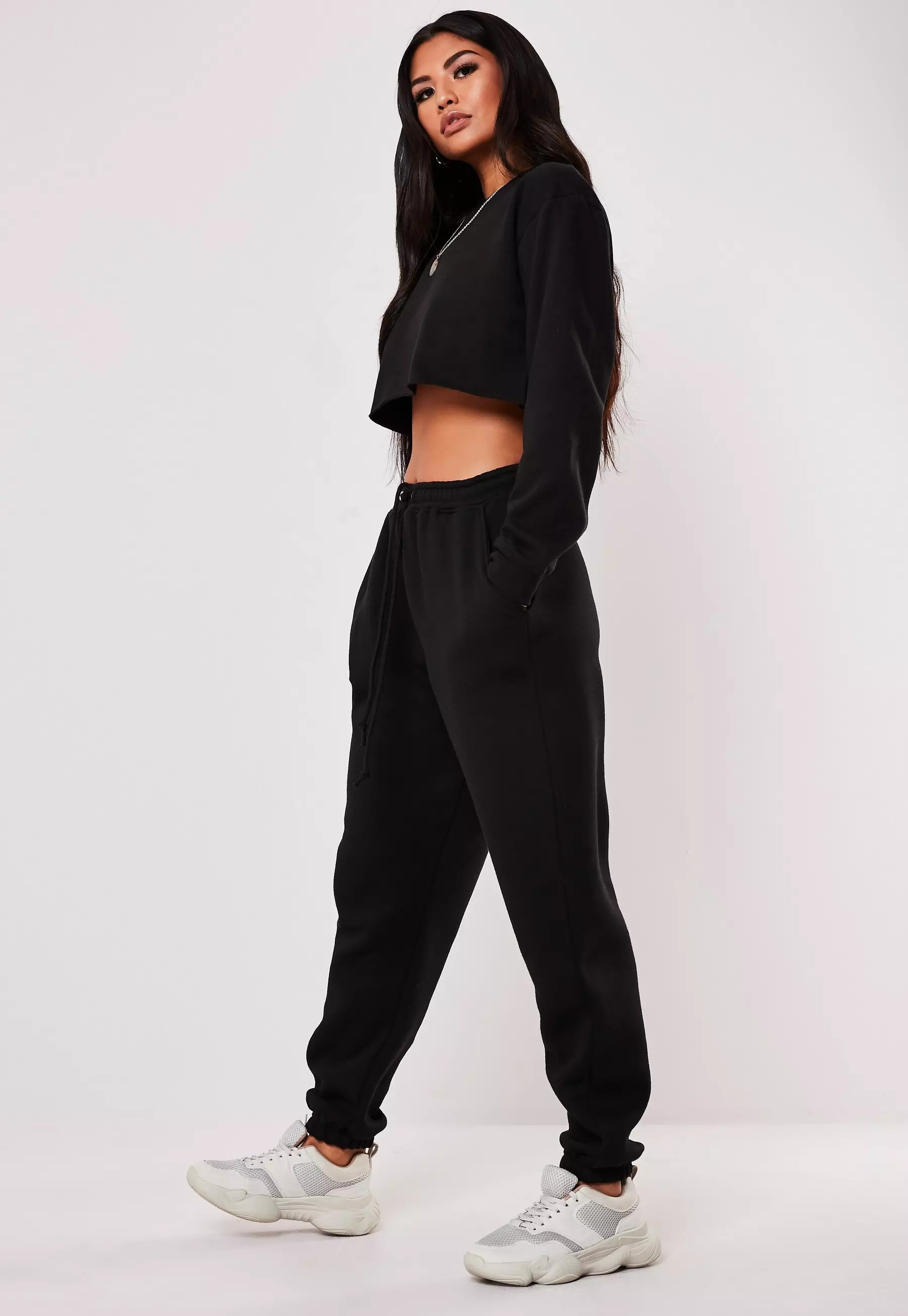 Black Oversized 90s Joggers | Missguided (US & CA)