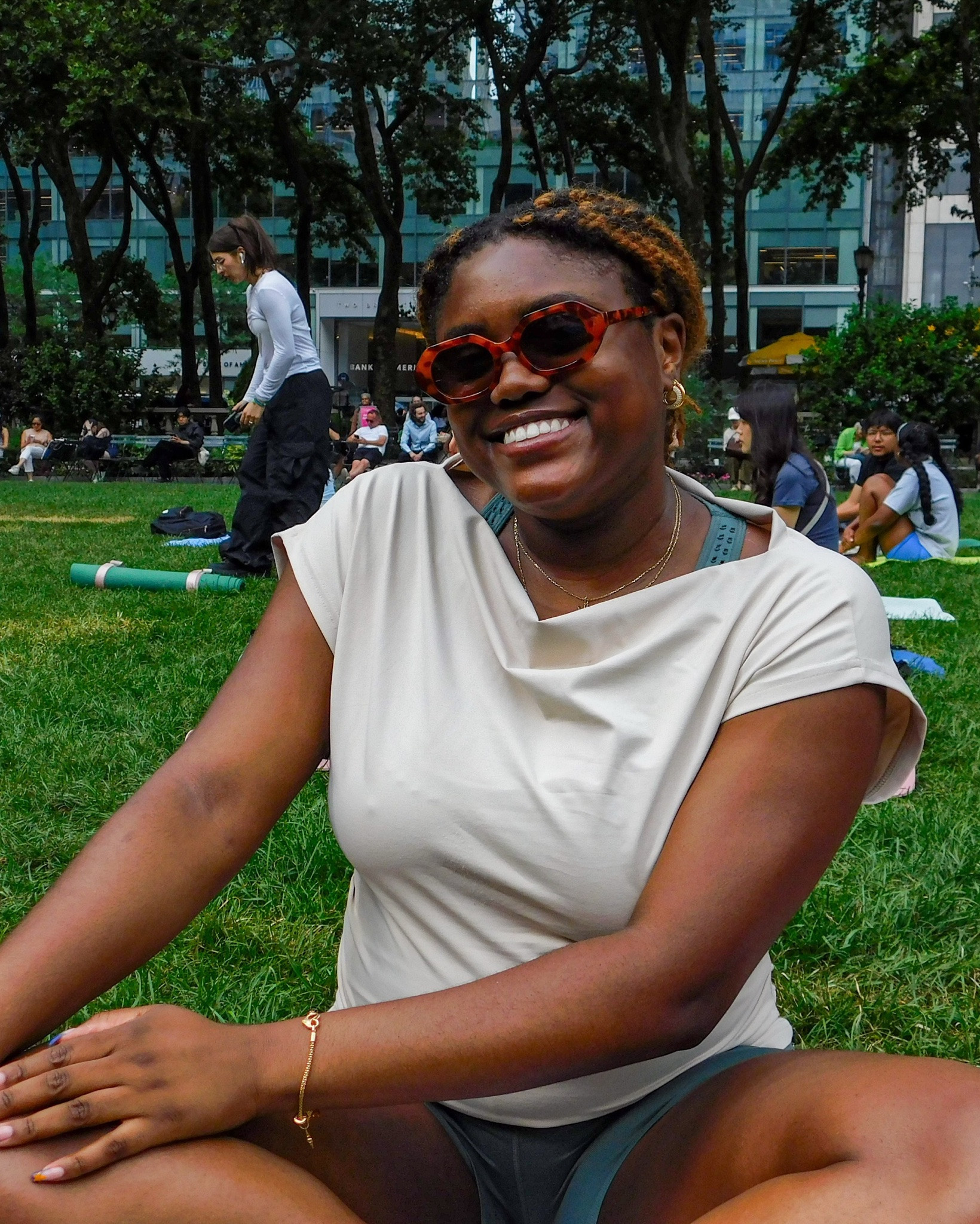 yesterday in bryant park w/ @halara_official 🧘🏾‍♀️

Similar sunglasses link 

Everything else is the same product but a different color!!

#LTKSeasonal #LTKMidsize #LTKActive