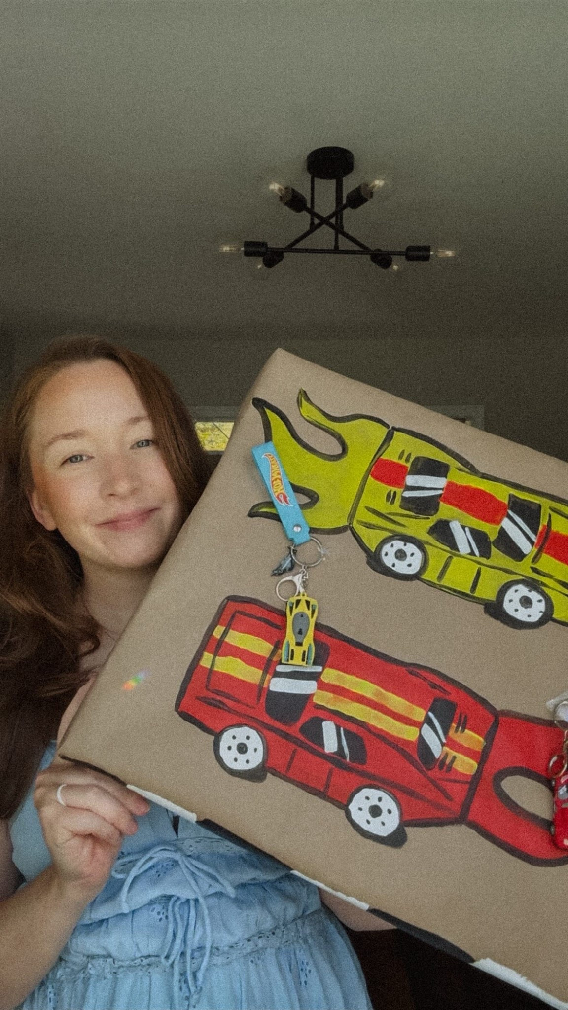 A little craft paper, paint and creativity is all you need 🎨

#paint #hotwheels #giftwrap #craftymoms #crafty