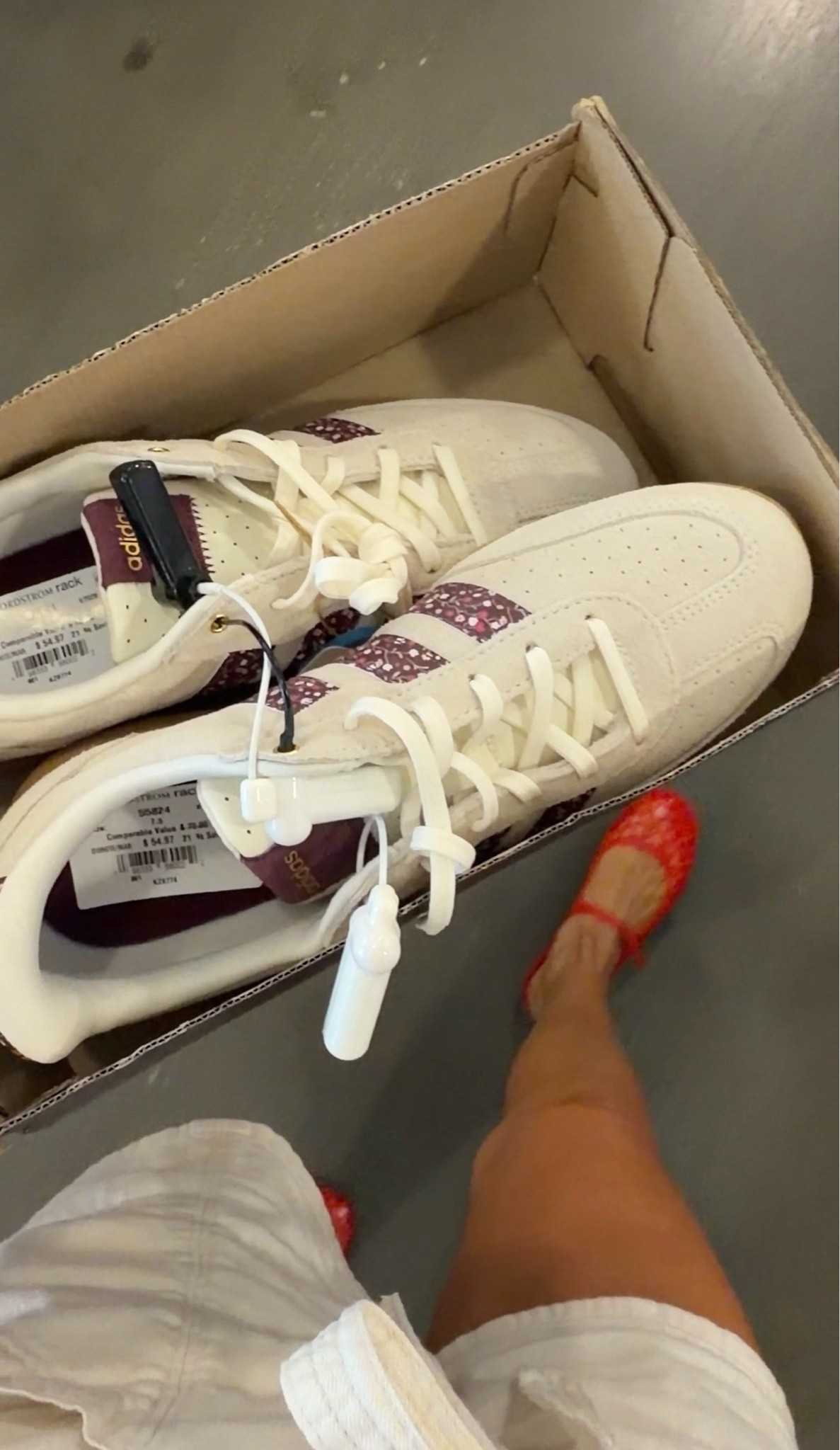Cutest adidas only $55 🤎

#LTKActive #LTKOver40 #LTKSaleAlert