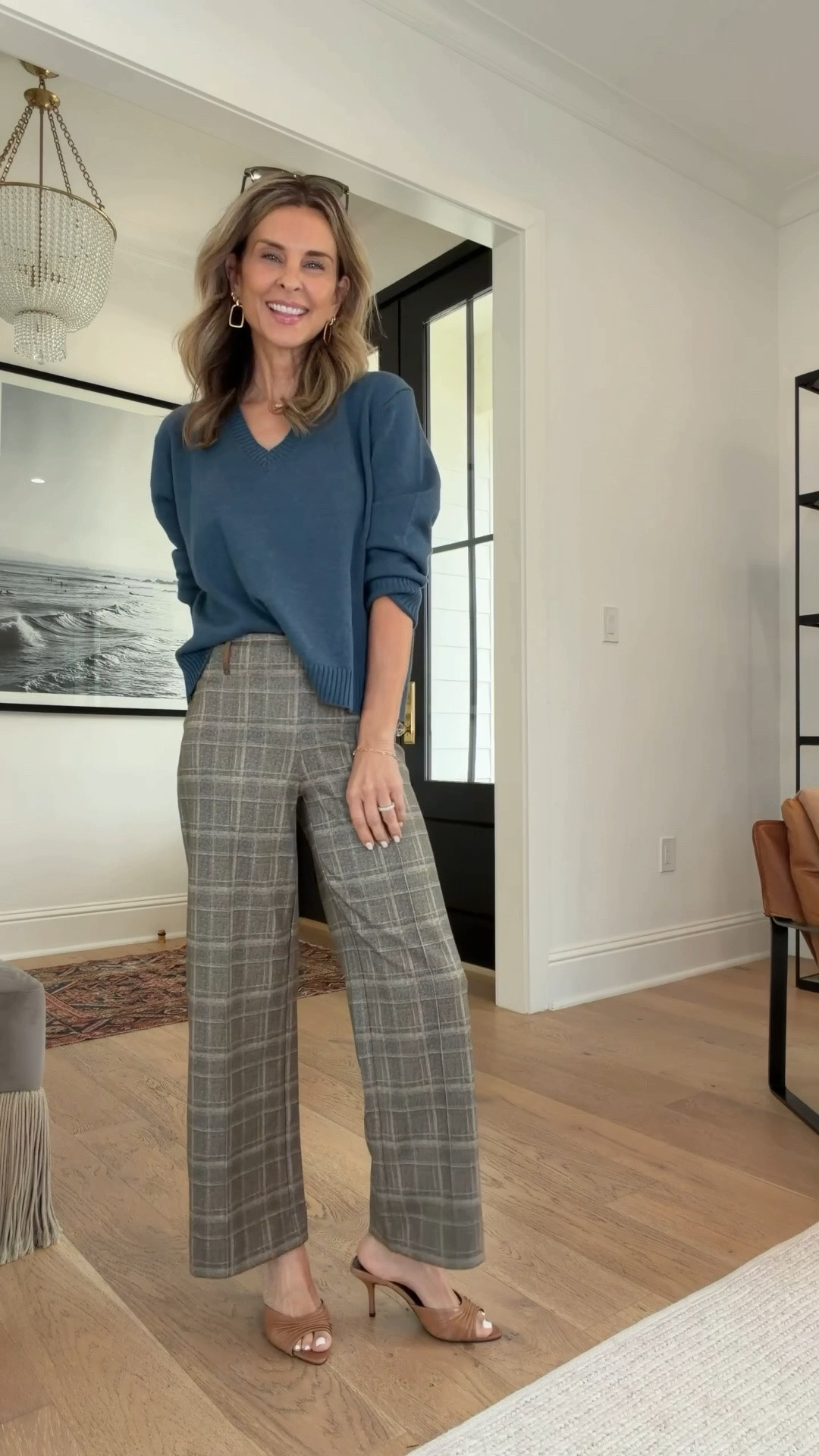 I’m 5’6’’
-V-neck sweater wearing size XS, 10/10 worth it! This is my third color. 
-Plaid pants are XS , I love the belt loop details. Very comfortable pant with 360 smoothing waistband. @Lysse 

Suede bag @Brochu Walker 

#LTKootd #LTKSeasonal #LTKOver40