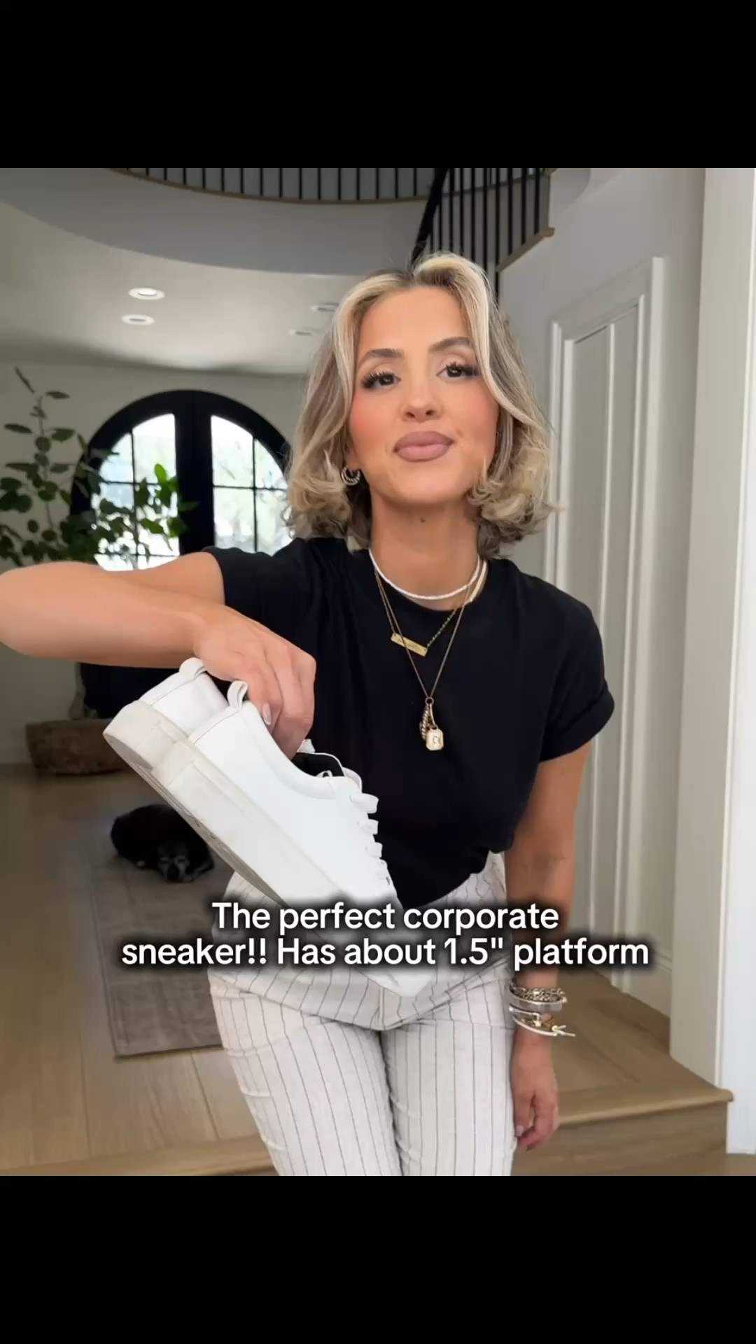 Perfect corporate sneaker!!!

#LTKWorkwear #LTKootd #LTKmomlife