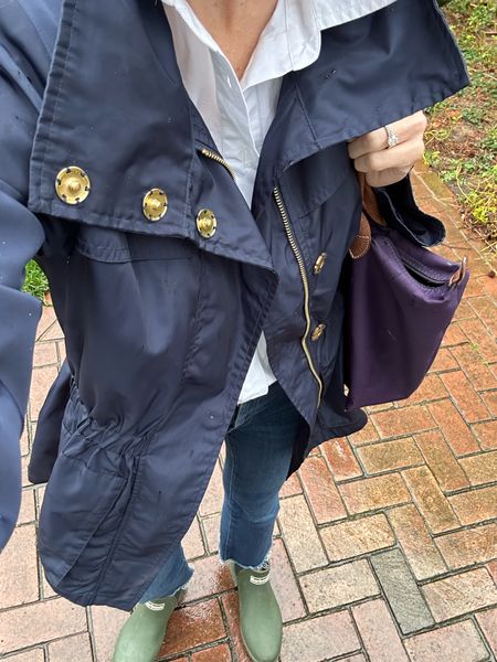 Rain, rain…again. My go-to rain gear has gotten a lot of use this year. 

#jeans #bag #raincoat

#LTKstyletip #LTKitbag #LTKworkwear