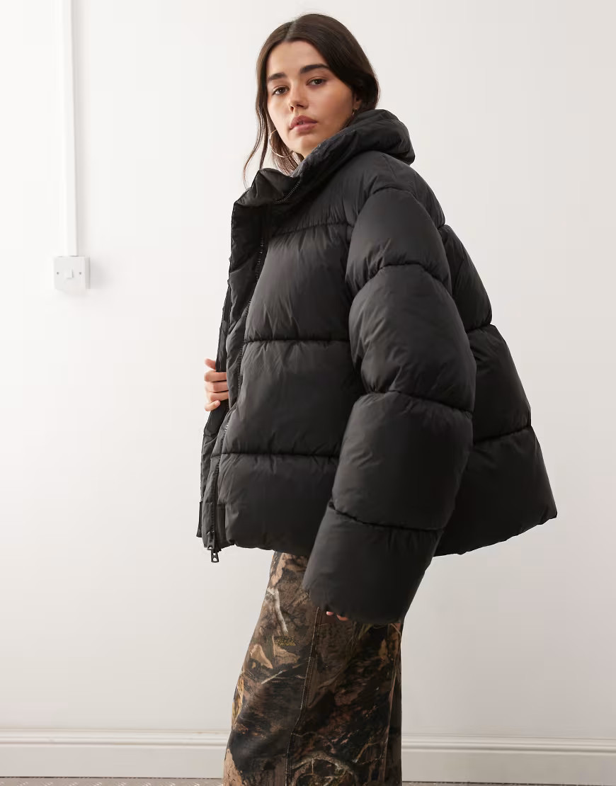 Weekday oversized puffer coat in black | ASOS (Global)