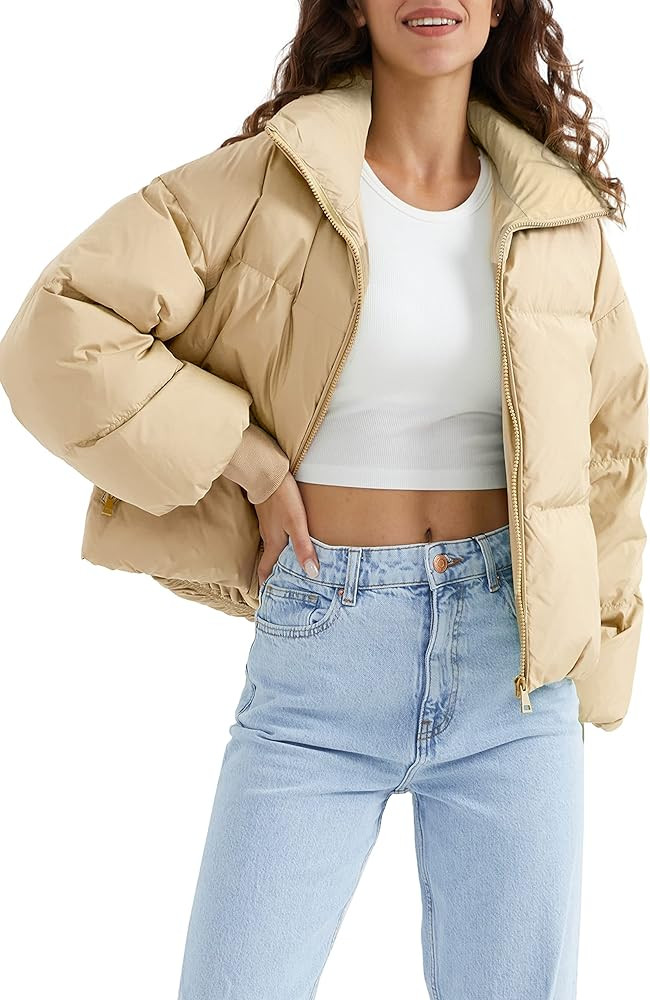 Orolay Womens Winter Oversized Short Down Jacket Crop Zip Puffer Coat | Amazon (US)