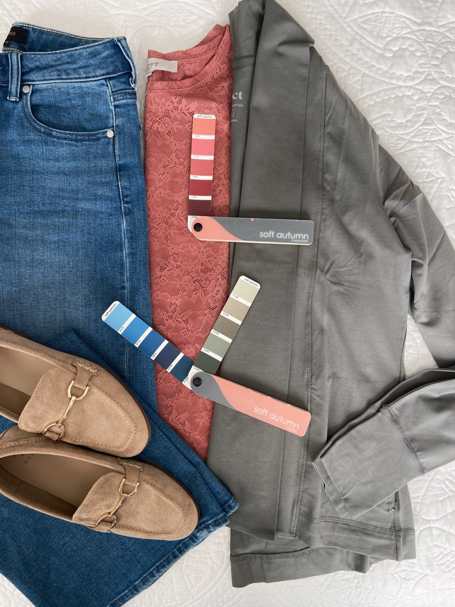 Soft Autumn Outfit
Soft Autumn color combo 
#softautumn


#LTKootd #LTKOver40 #LTKPetite