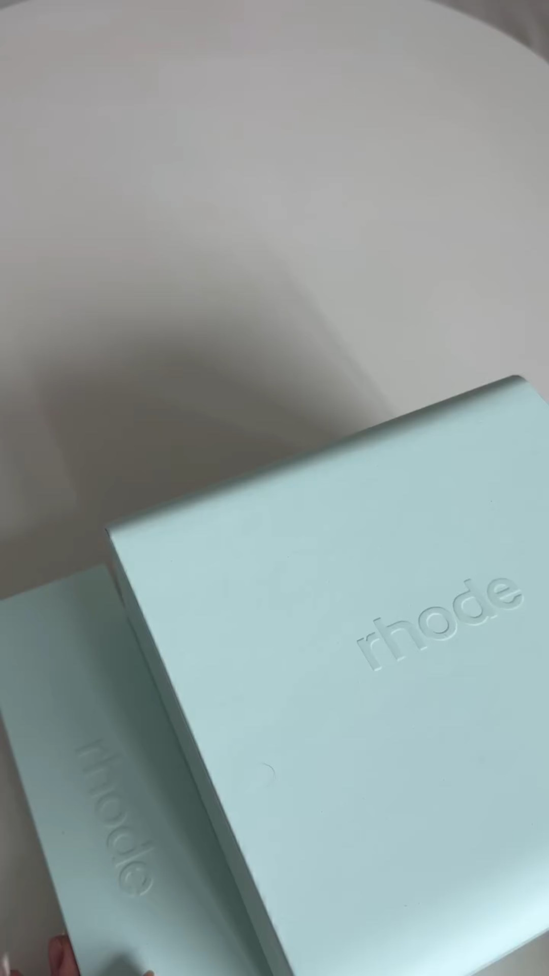 Unboxing Rhode PR on the official Rhode x Mecca Australia launch day 🇦🇺✨

Rhode Beauty has officially landed at Mecca Australia today and I can’t believe this arrived just in time for the launch.

Rhode kindly sent over their newest products and I am OBSESSED.

💋 Peptide Lip Boost – Plumping Lip Mask
A thick, balmy lip mask that gives an instant plumping effect with a boost of moisture and comfort for ur lips . 
It comes in Unscented and Sugarmint, and the pale pink tint is sooo pretty on the lips.
Hydrating, glossy, and that effortless Rhode glow.

☕ Caffeine Reset – Sculpting Cream Mask
Okay this is genius.
A literal cup of coffee for your face.
This caffeine-packed sculpting mask helps depuff, wake up tired skin and give that lifted, more awake look in minutes.
As a tired mum with puffy mornings… this might be my new holy grail.

Australia finally gets Rhode at Mecca and I’m here for it 🤍
What are you picking up first?

#Rhode #RhodeBeauty #RhodeAtMecca #MeccaAustralia #RhodeLaunch