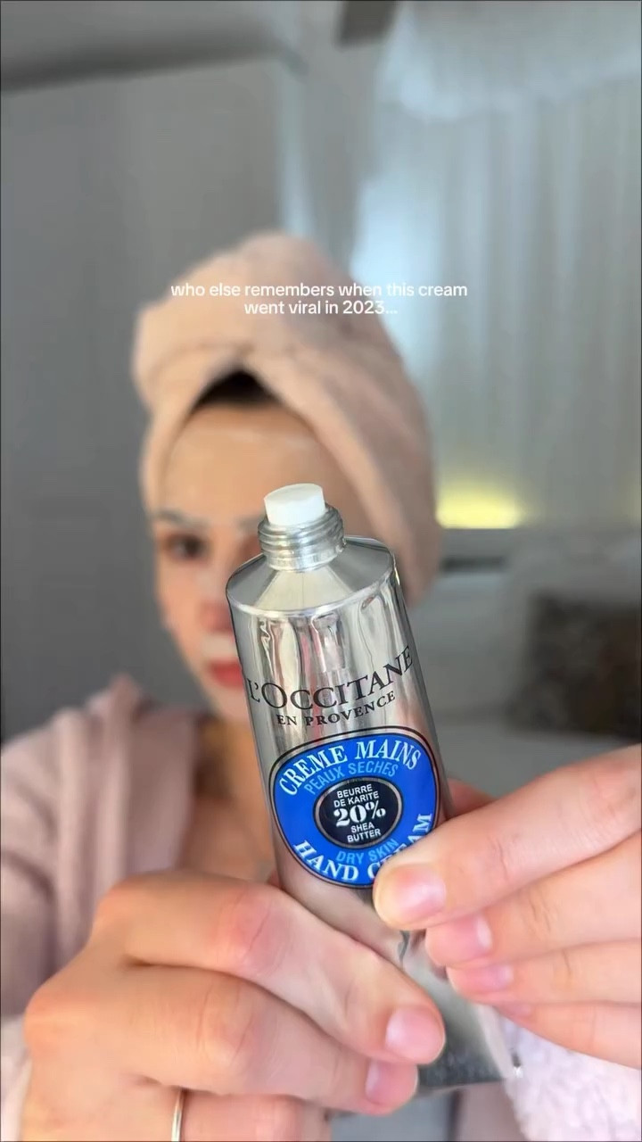 This hand cream was my first viral video…

The viral Loccitane THICK hand cream #handcreamchallenge 

#skincare #handcream #loccitanehandcream #viralproduct