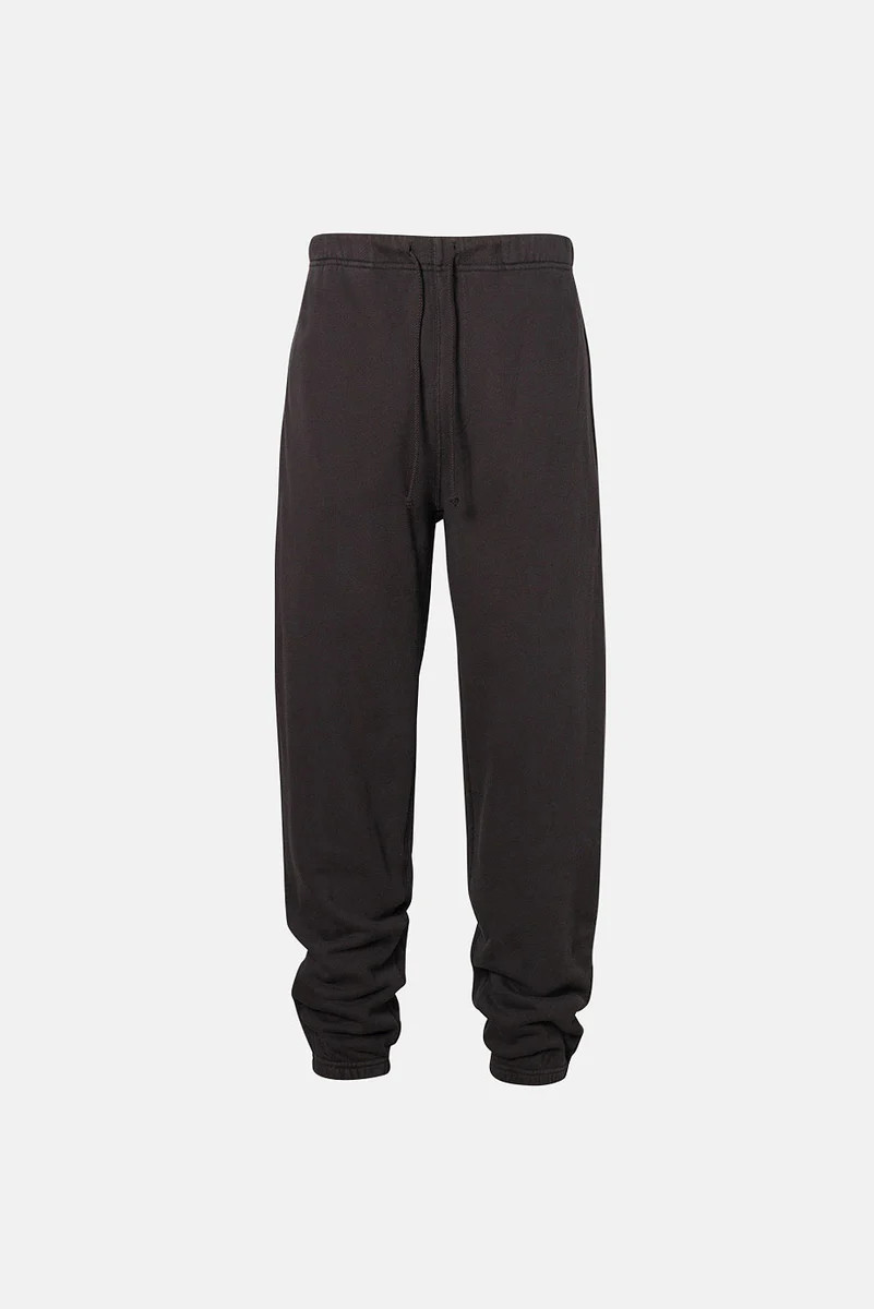CORE SWEATPANT | Elwood Clothing