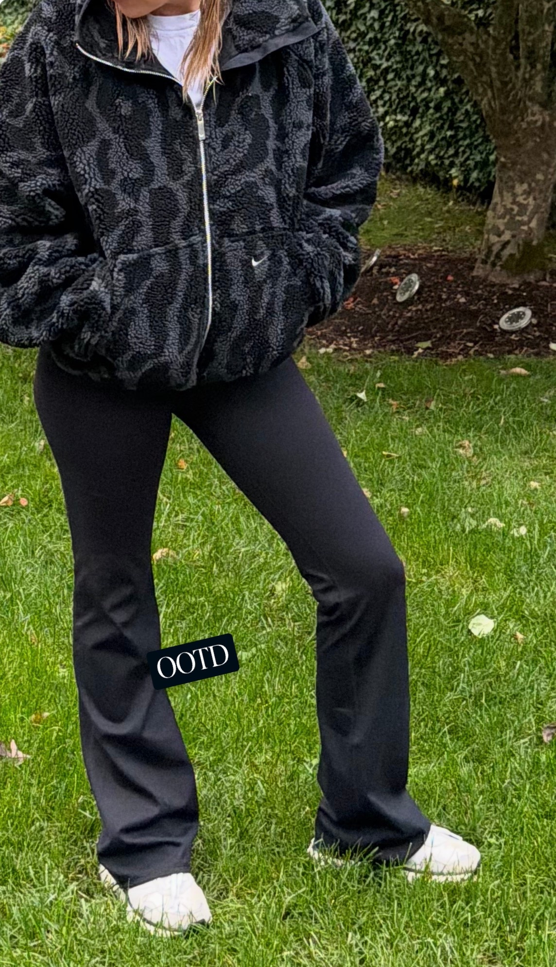 What do we think of these pants? 
They are exceptionally stylish and comfortable, pairing seamlessly with any item in your closet. I wear them to the gym or when I’m taking a walk. They feel great. The material is incredibly comfortable. I live in leggings and I love wearing these. Really cool!

#LTKSaleAlert #LTKSeasonal #LTKStyleTip