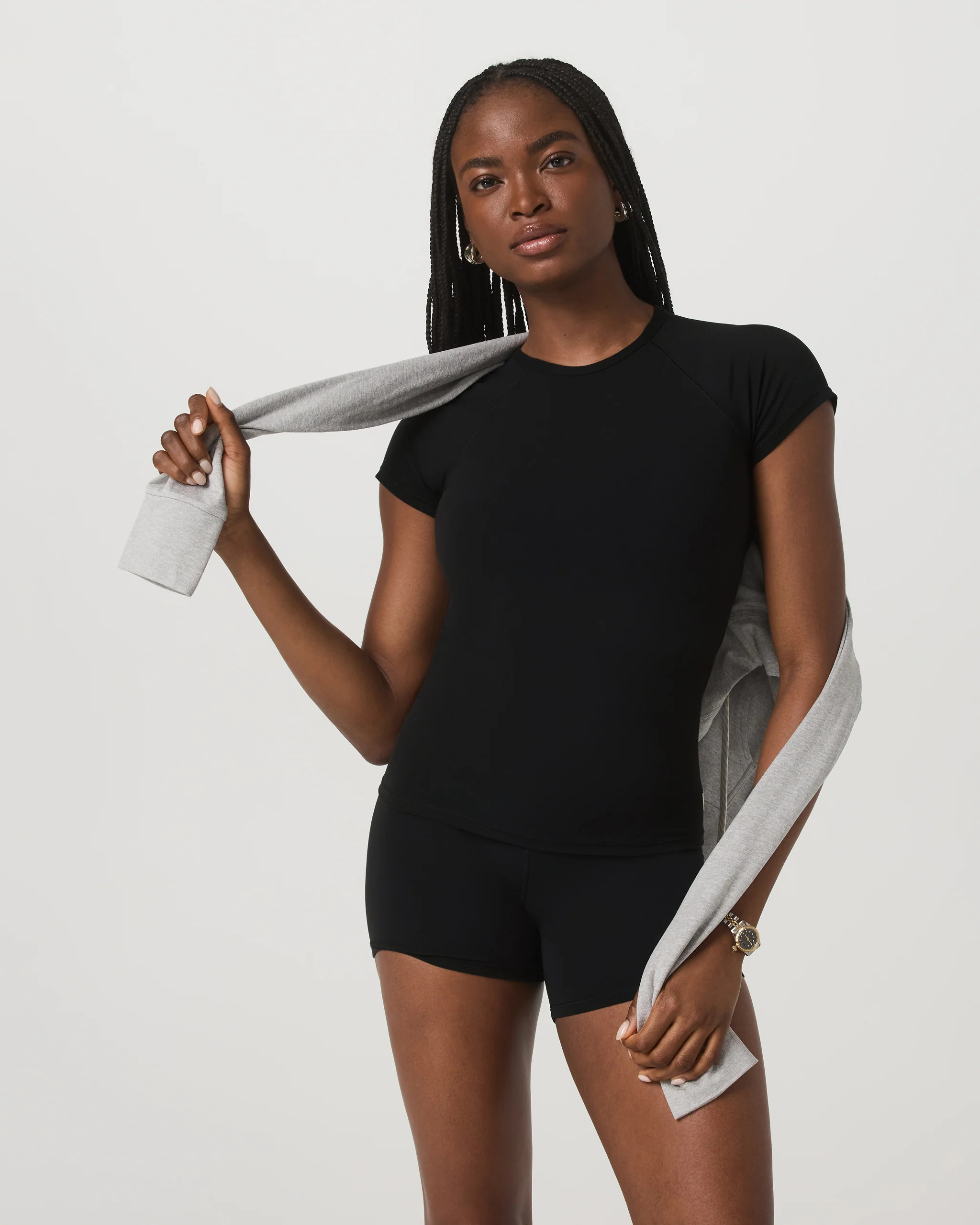 Vuori AllTheFeels™ Short Sleeve Essential Tee – Women's Black Top | Vuori Clothing (US & Canada)