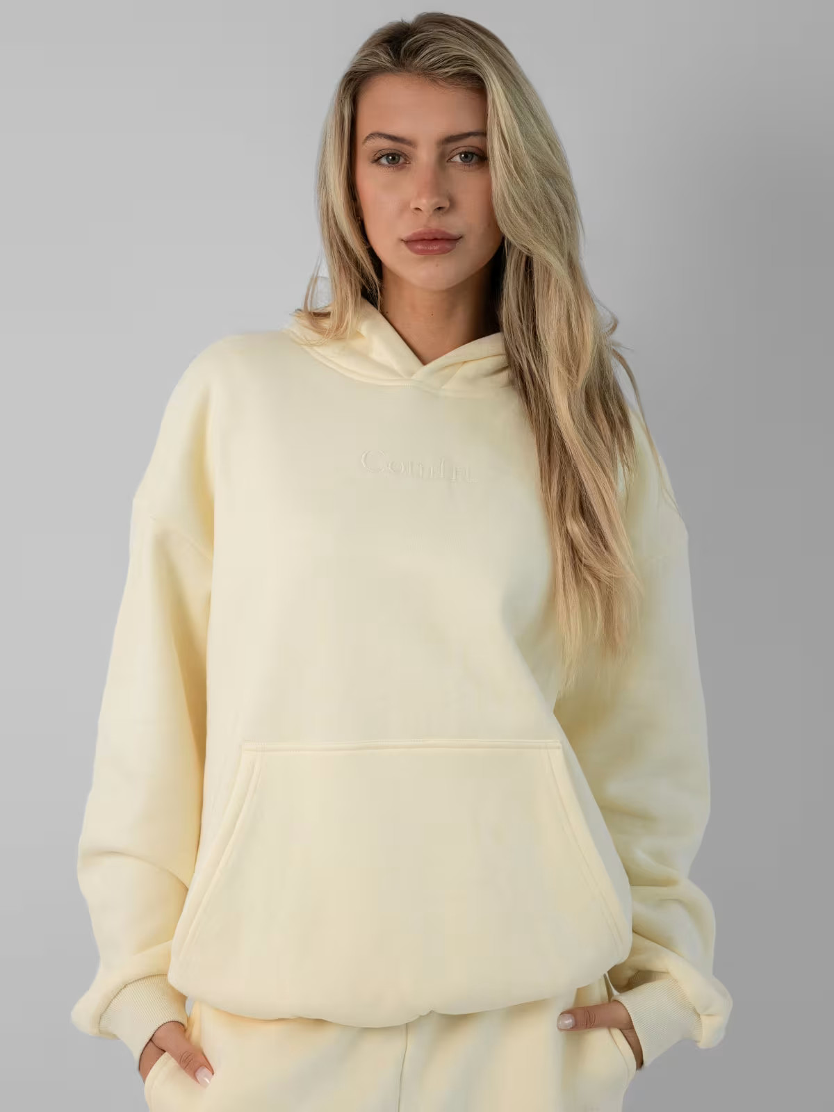 Signature Hoodie — Comfrt | Comfrt