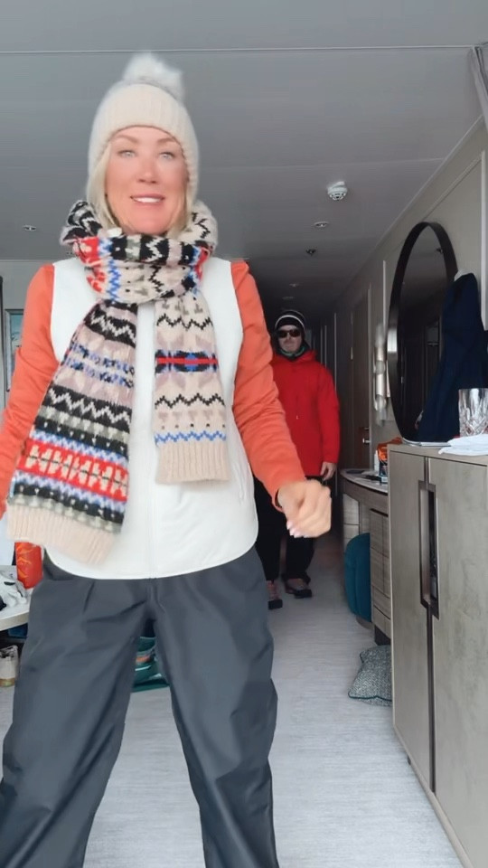 What I wore out to see penguins! Obsessed with these layers, so cozy and perfect for this winter season! 

#LTKOver40 #LTKHoliday #LTKSeasonal