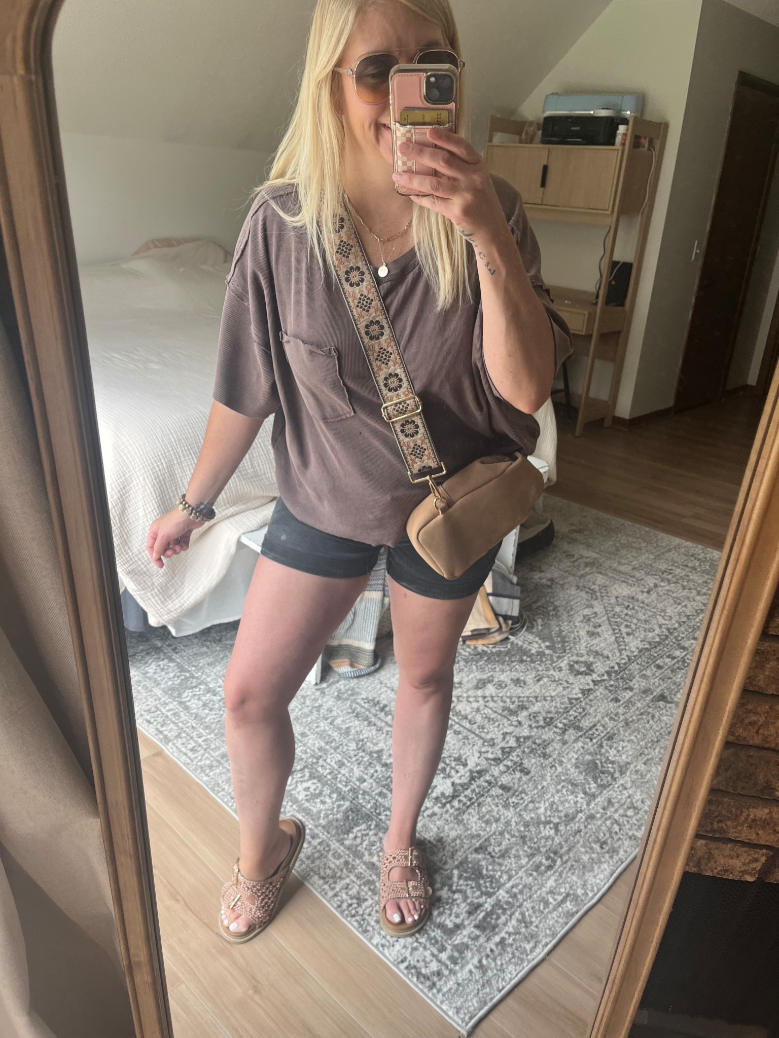 Cindy and casual summer mom outfit 

#LTKOver40 #LTKMidsize #LTKSeasonal