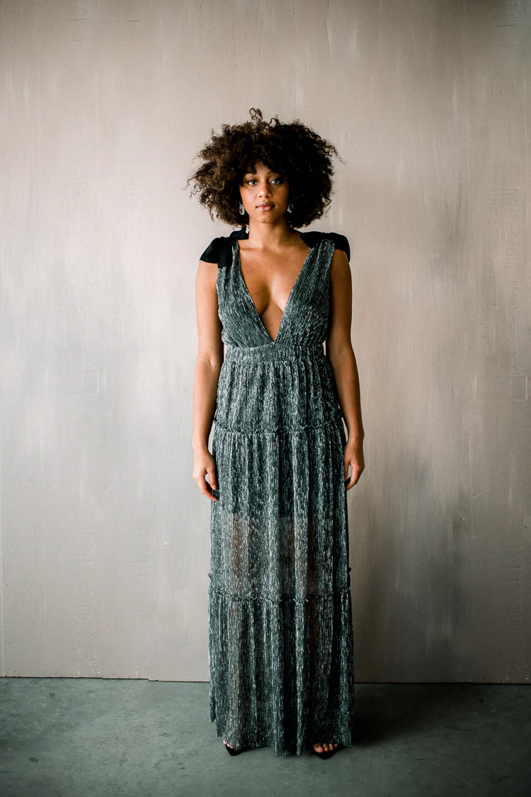 Halle Shoulder Tie Deep V Maxi - Silver | Confête