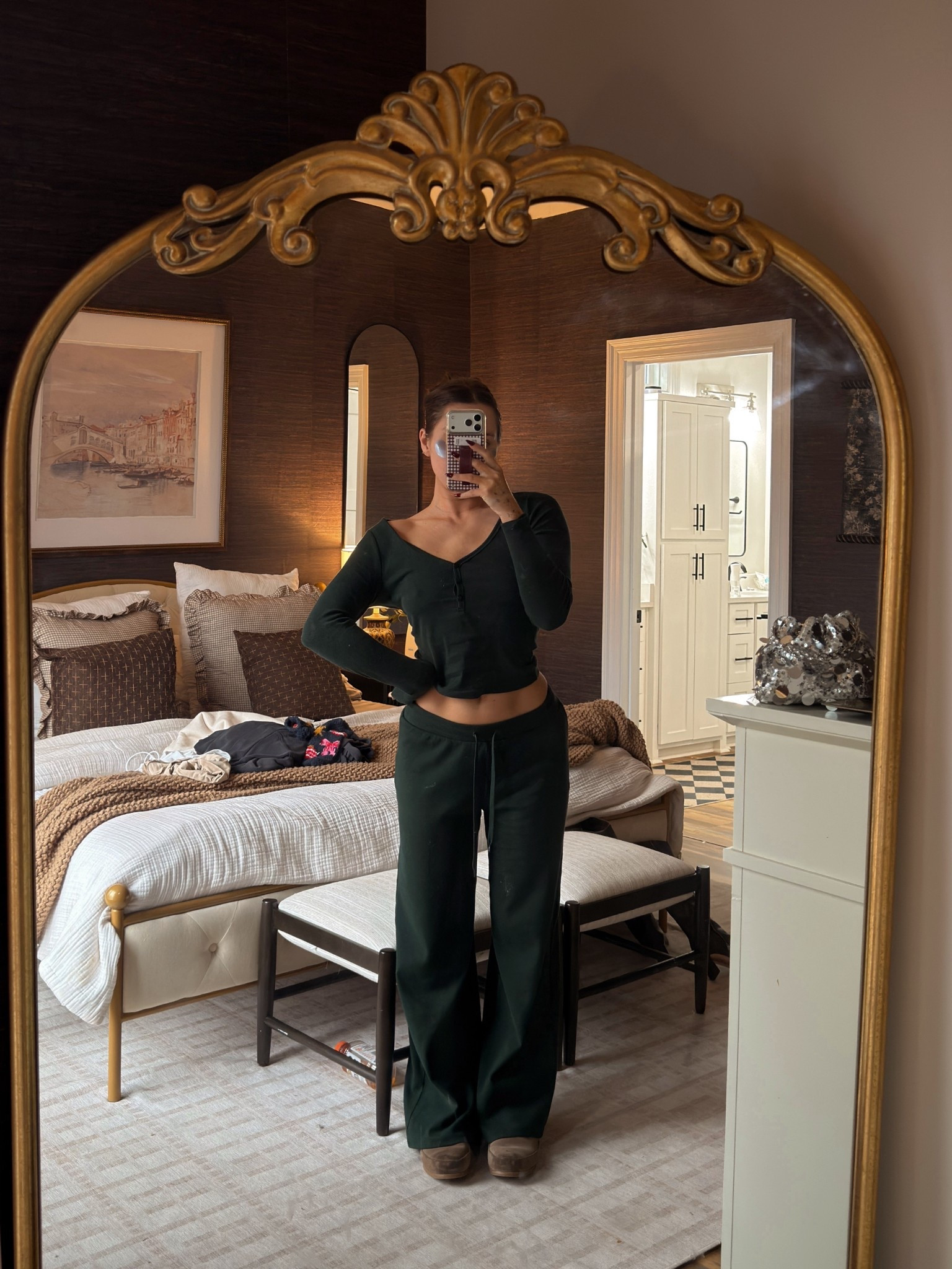 Bury me in tbe @aritzia #aritzia homestretch collection 

#LTKmomlife #LTKFindsUnder50 #LTKFindsUnder100