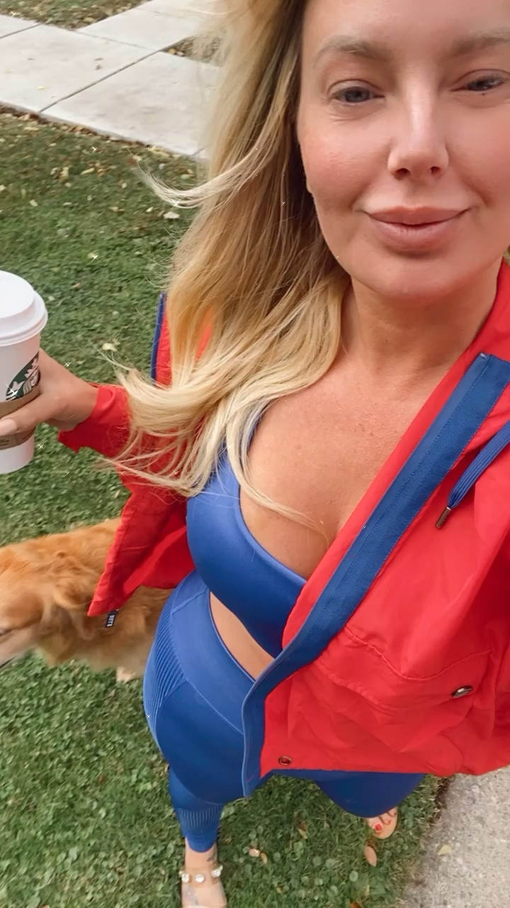 This mornings workout look from Fabletics. I love this faux leather blue set. Comes in a few colors!

#LTKfitness #LTKstyletip #LTKfindsunder50