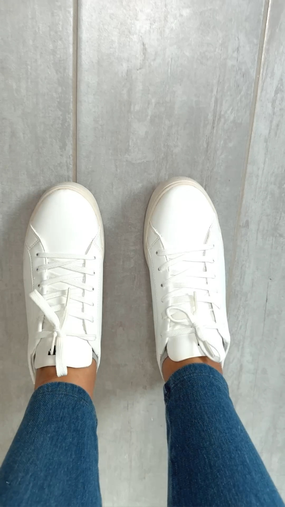 Timeless design meets modern innovation. 👟✨
Crafted in NYC and Brazil, @thousand_fell sneakers are my go-to for everyday adventures. From running errands to weekend brunches, they’re stylish, insanely comfy, and made to last. 💫
Vegan, breathable, and 100% recyclable.
#ThousandFellPartner #LTKstyle #LTKshoecrush #SustainableFashion #OOTD #ad 

#LTKTravel #LTKActive #LTKGiftGuide