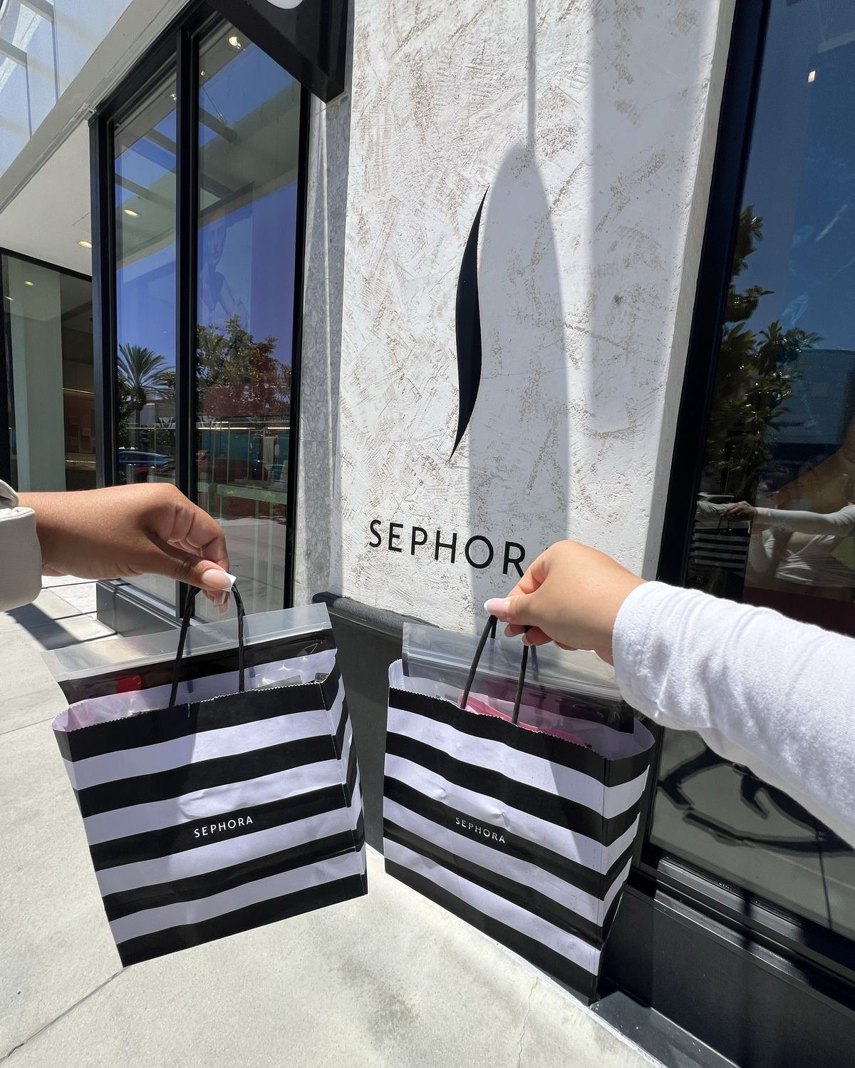 “RUN 🛍️ Last day of Sephora deals — these are the ones actually worth your money 

#LTKselfcare #LTKSaleAlert #LTKBeauty