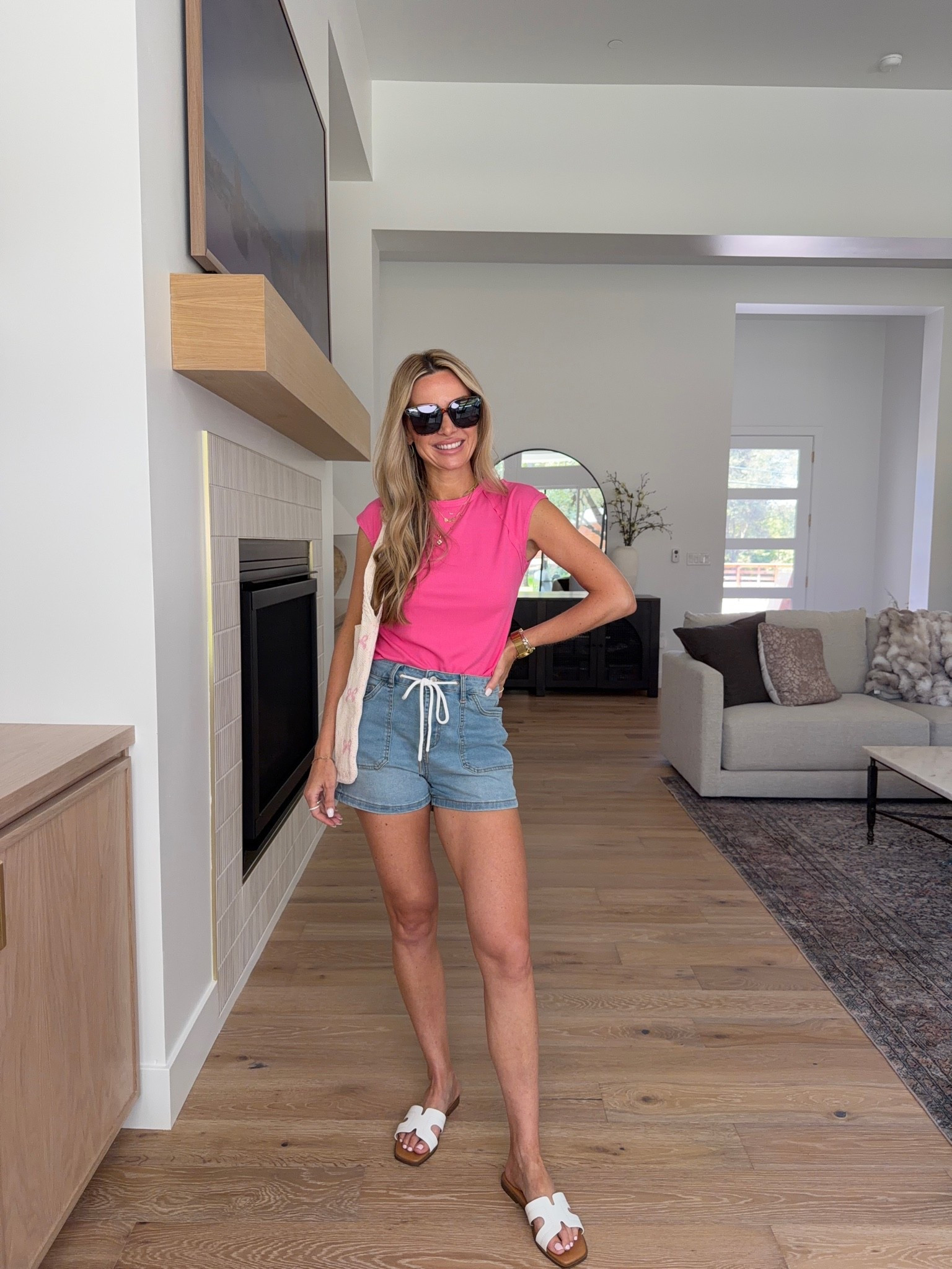 My favorite Amazon summer outfits for easy, cute everyday style. Comfortable, affordable, and perfect for errands, lunch, vacation, or mom life. Comment AMAZON for links!

 #amazonfashion #amazonoutfits #summeroutfits #affordablefashion #momstyle