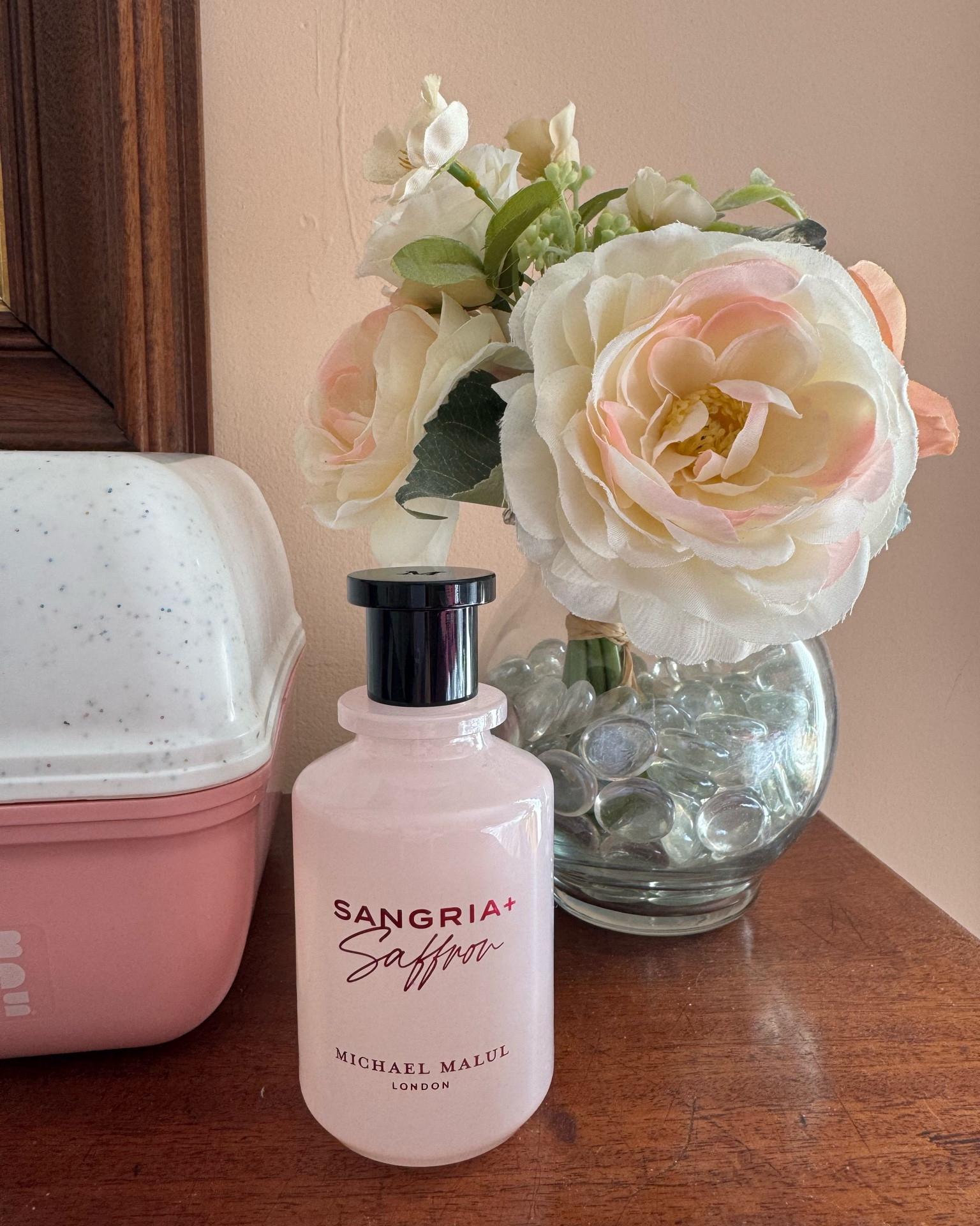 My favorite fragrance right now 💕

This Sangria and Saffron perfume by @Michael Malul is some of the best smelling fragrance I’ve ever smelled/used!!! 

Every single time I wear this, which is currently everyday, someone around my compliments me on how good I smell 🩷

#LTKBeauty #LTKselfcare #LTKSeasonal