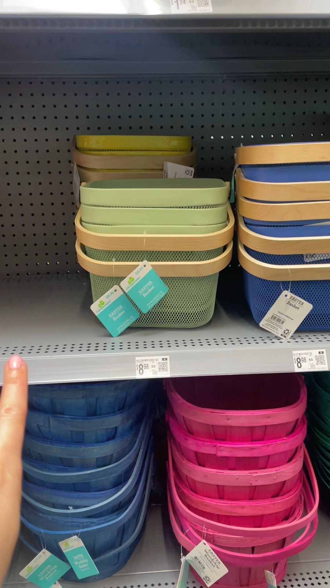 I want one in ever color 

#LTKHome #LTKSpringSale #LTKFindsUnder50