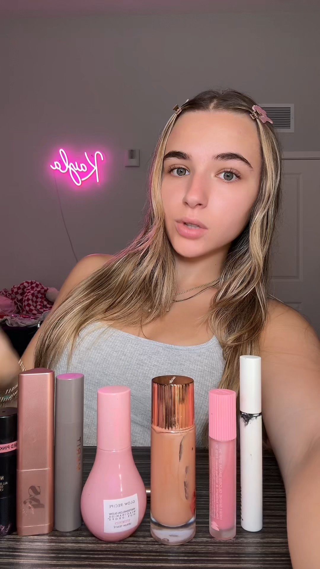 GRWM but I can ONLY apply my makeup with my HANDS… 

#LTKFindsUnder100 #LTKBeauty #LTKStyleTip