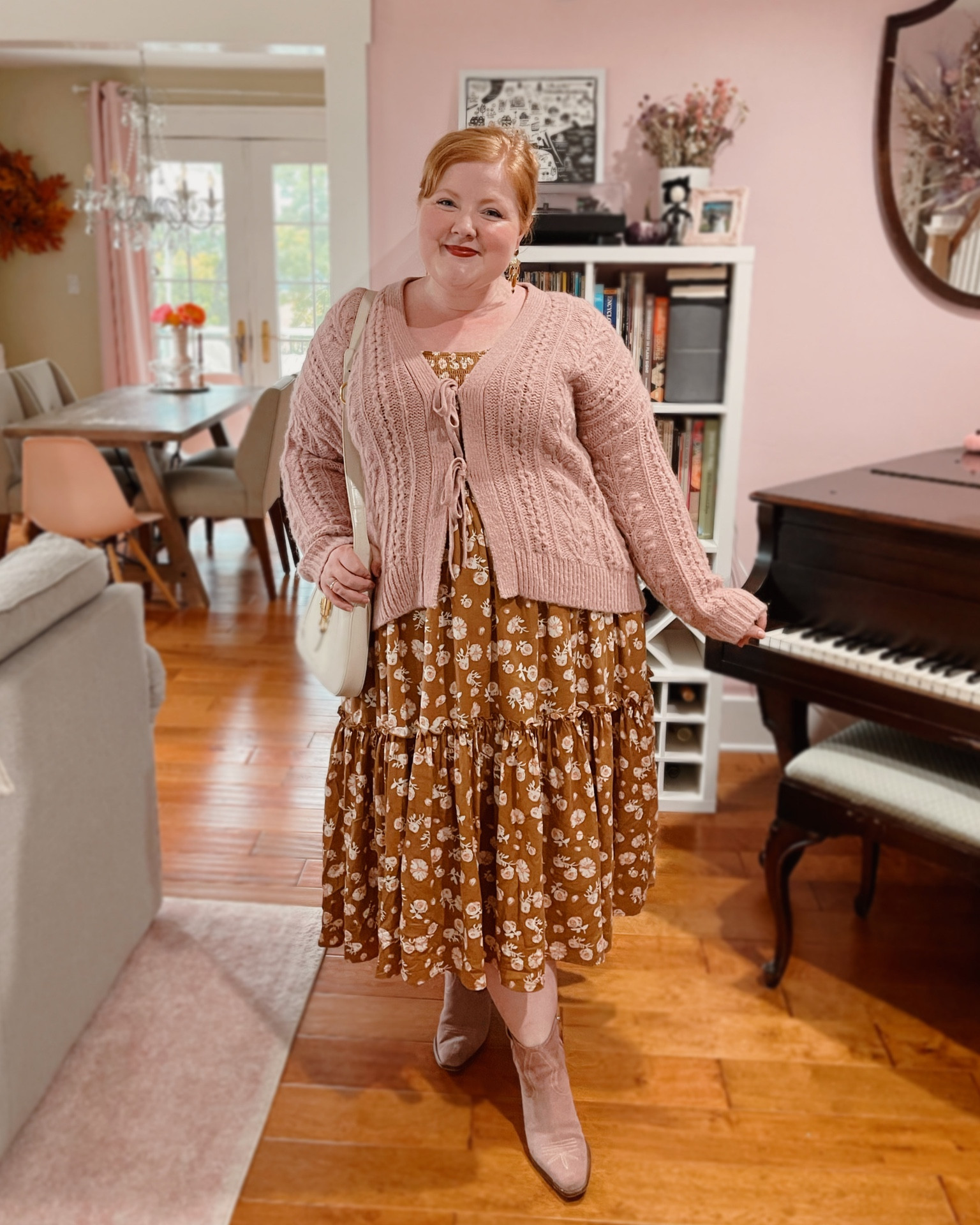 Giving this new @ivycityco dress a soft and cozy styling for fall! Shop the look over on my LTK. And save 15% on your #IvyCityCo order with code LIZ15IVY. 



#LTKplussize #LTKxMadewell #LTKSeasonal