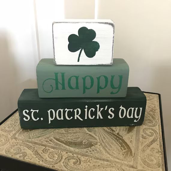 St. Patrick's Day decor, Happy St. Patrick’s Day decor, 3 tiered block sign, shelf sitter, Sham... | Etsy (US)