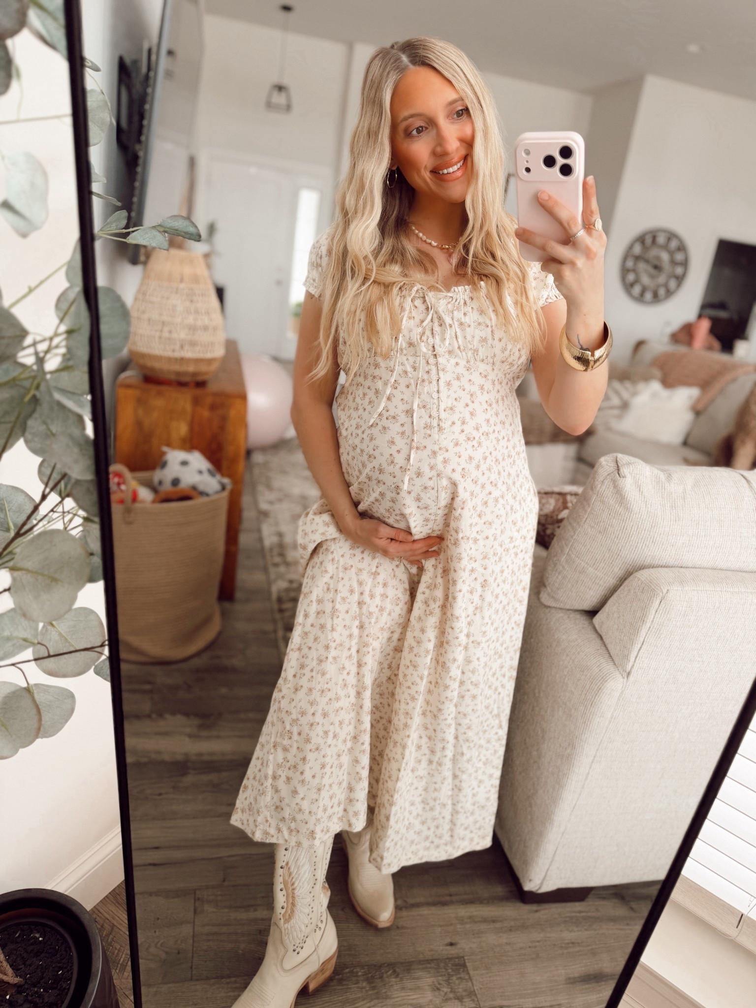 I love anything made of cotton 🌷 this dress is so stunning on 100% cotton and so cutie - size small! 

#LTKmomlife #LTKBump #LTKootd