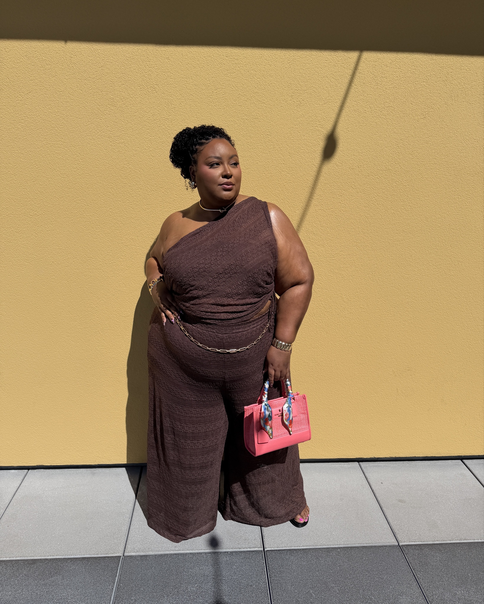 Brown Vacation Outfit! 🤎

Top and Bottoms: @Torrid 
Bag: Kurt Geiger 
Shoes: Torrid 
Accessories: Nordstrom Rack

#LTKPlusSize #LTKMidsize #LTKootd