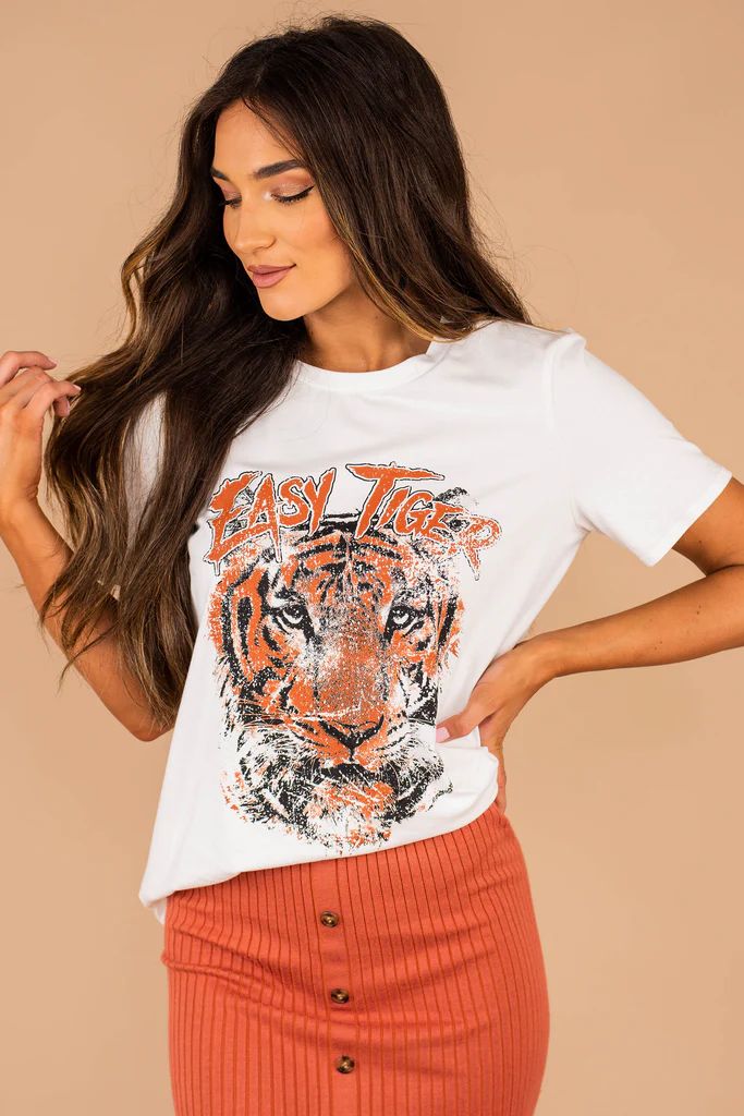 Vintage Easy Tiger Ivory White Tee | The Mint Julep Boutique