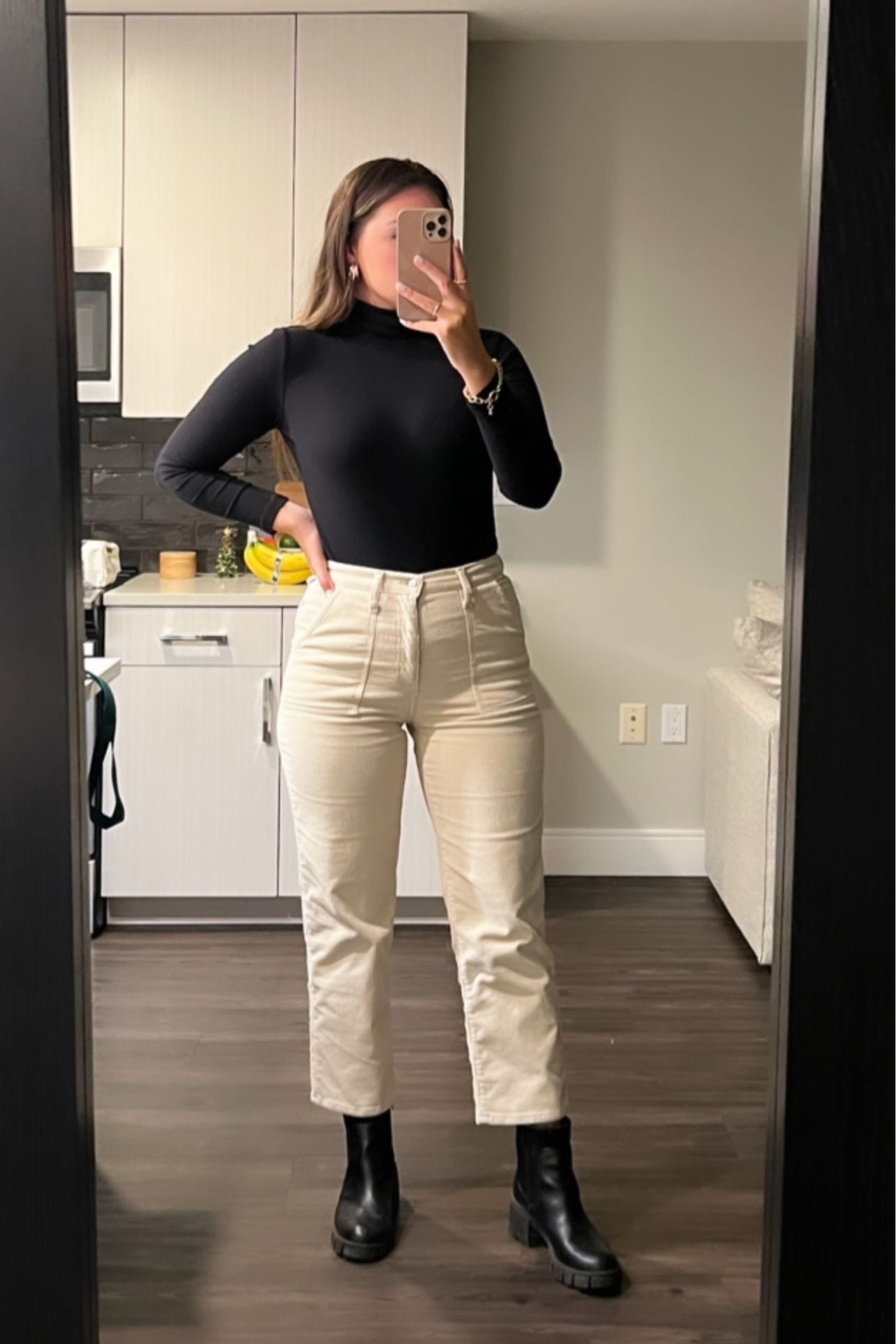 Living in turtlenecks ! This one from @oldnavy is so cute and doesn’t suffocate my armpits 😅 

These corduroy pants are true to size overall but definitely a little roomie. I’m wearing a size 6 but my weight fluctuates between an 8 so it’s perfect for when I gain and lose weight and don’t have to worry about not being able to wear them ! 

#target #targetstyle #falloutfit #fall #winter #winteroutfit #colorado #coloradooutfit #mountains #holiday #holidayvacation #holidayoutfit #chelseaboots #denimjacket #turtleneck #mockturtleneck #chunkysweater #oversizedsweater #whitepants #whitewidelegpants #LTKgiftguide #gift #giftidea #gap #shein #HMxme #HM #H&M #oldnavy #oldnavystyle #chelseaboots 

#LTKfit #LTKstyletip #LTKunder50