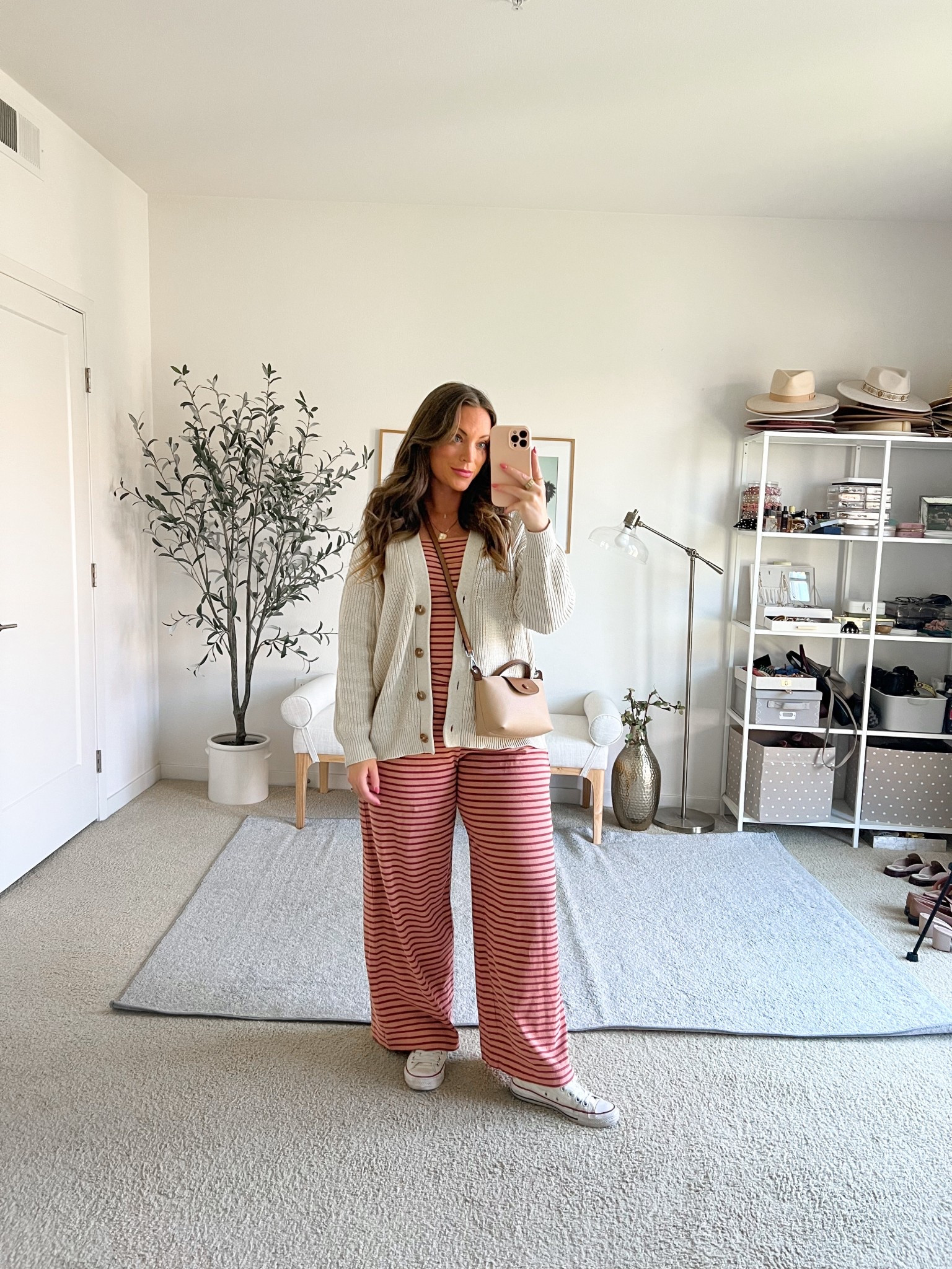 Comfy and cute 🩷 in a large to accommodate growth in belly but otherwise order your usual size!  



#LTKSeasonal #LTKBump #LTKMidsize