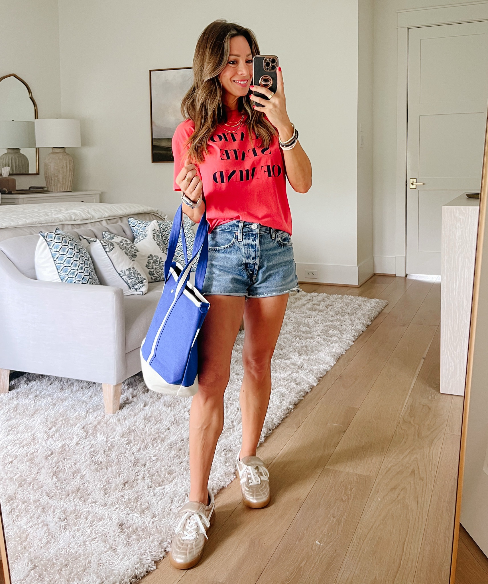 Vacation state of mind! ☀️🏖️

Tee Fit: I’m wearing an XS

Shorts Fit: In wearing a 24

#LTKFindsUnder100 #LTKPetite #LTKStyleTip