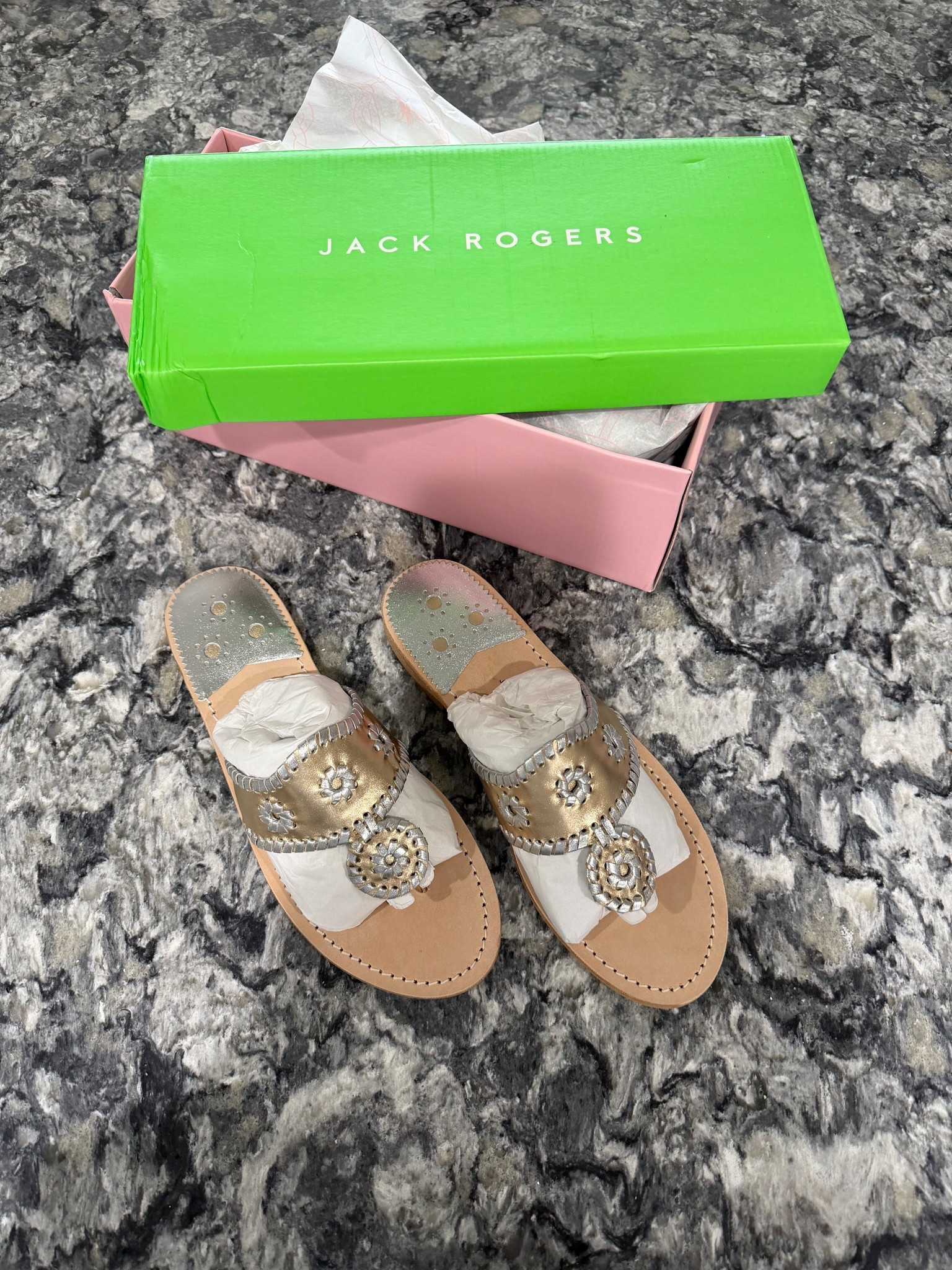 Thank you @jackrogersusa !

#LTKgrwm #LTKootd #LTKOver40