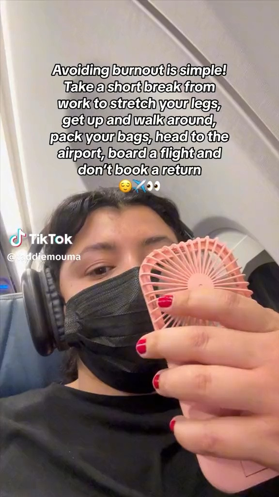 Back in my travel era again!! So im resharing all my favorite travel essentials✈️🧳

#LTKVideo #LTKfindsunder100 #LTKfindsunder50