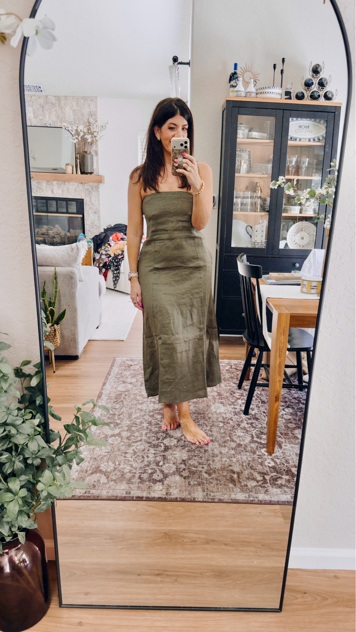 In a medium linen dress

#LTKTall #LTKMidsize #LTKOver40