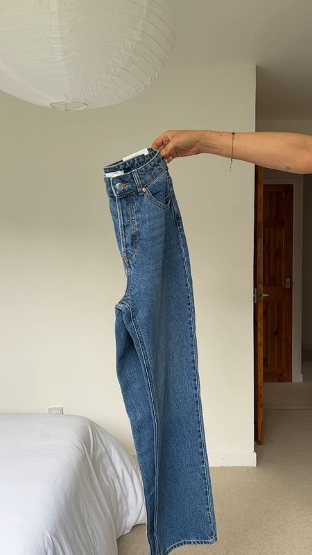 I found the perfect jeans for Spring 🫶🏼✨ #denim #Jeans #jeansstyle #90sstylr #hmxme 

#LTKfindsunder50 #LTKSeasonal #LTKstyletip
