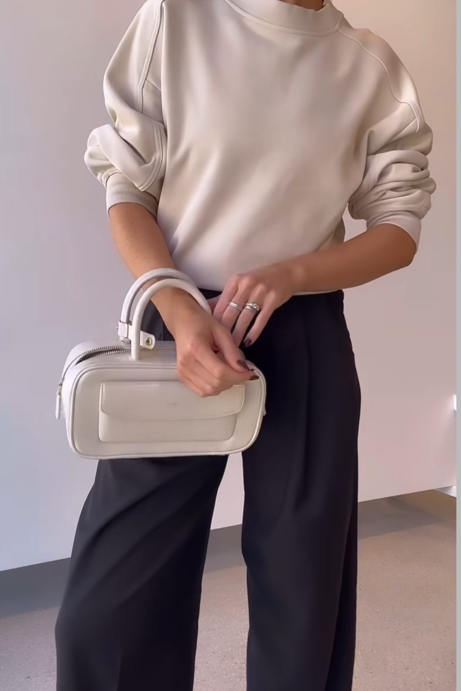 The details 🤍

#LTKwinter #LTKaustralia #LTKbag